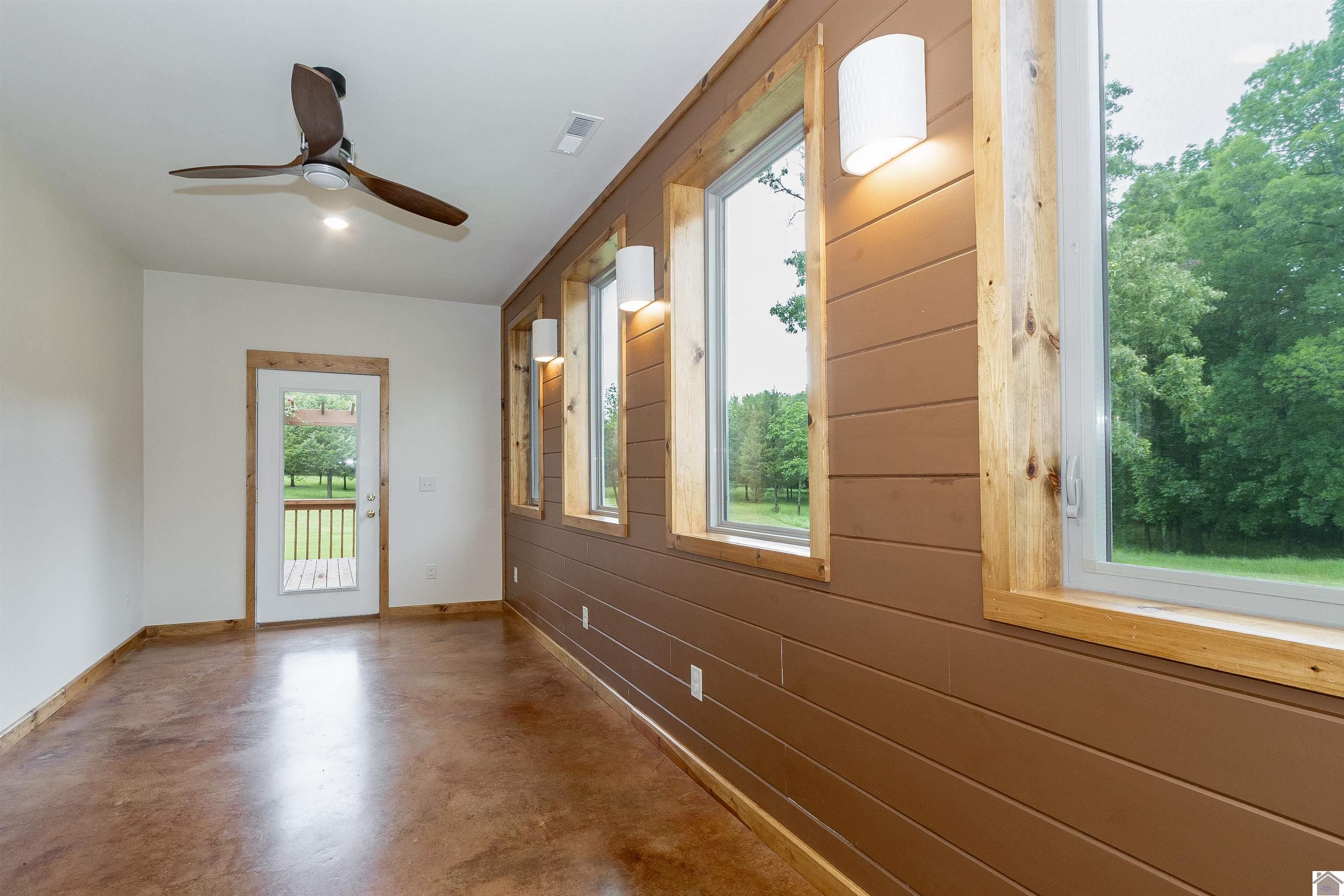 1430 Spence Chapel Road, Mayfield, KY 42066 Listing Photo  17
