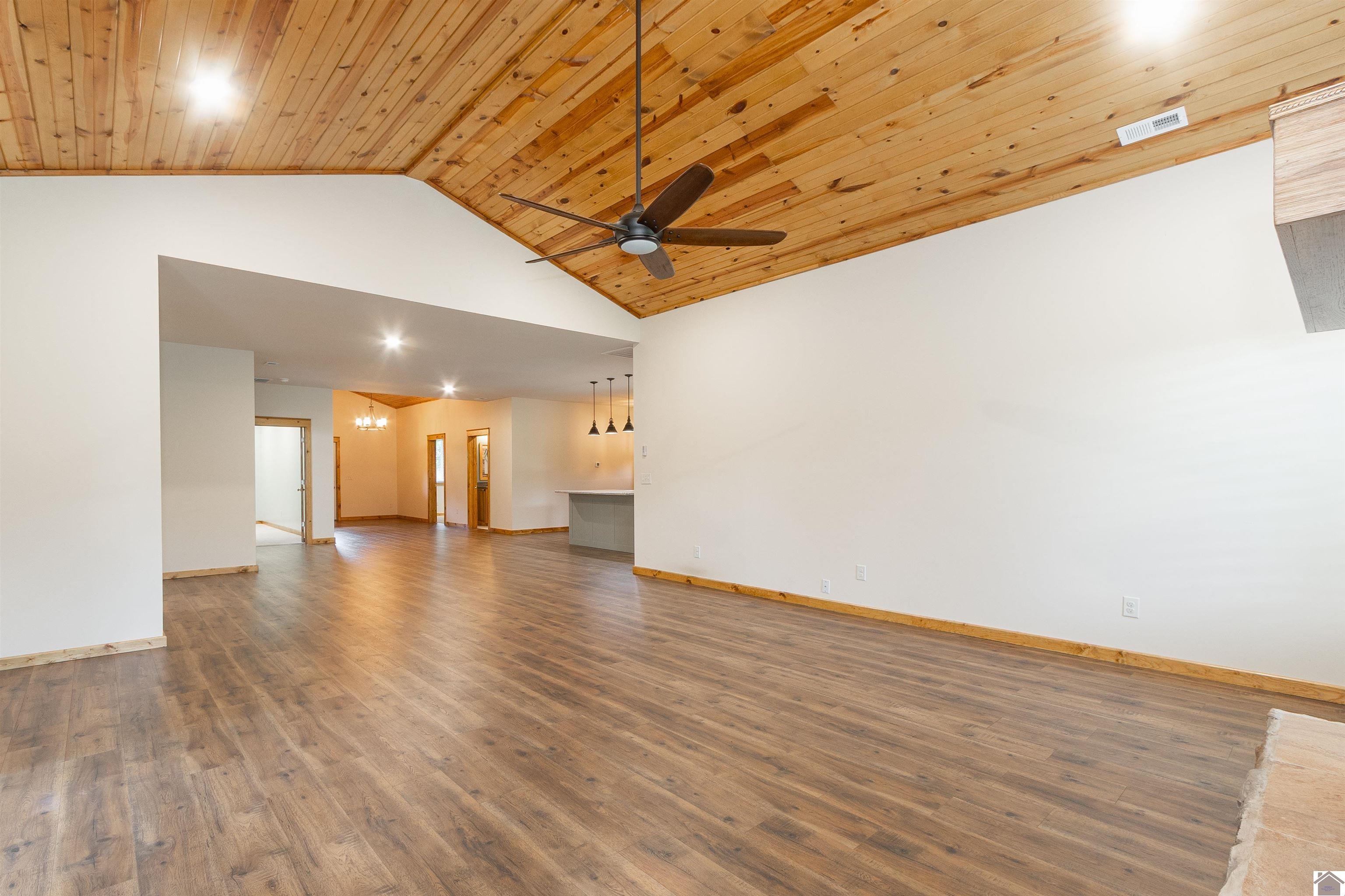 1430 Spence Chapel Road, Mayfield, KY 42066 Listing Photo  9