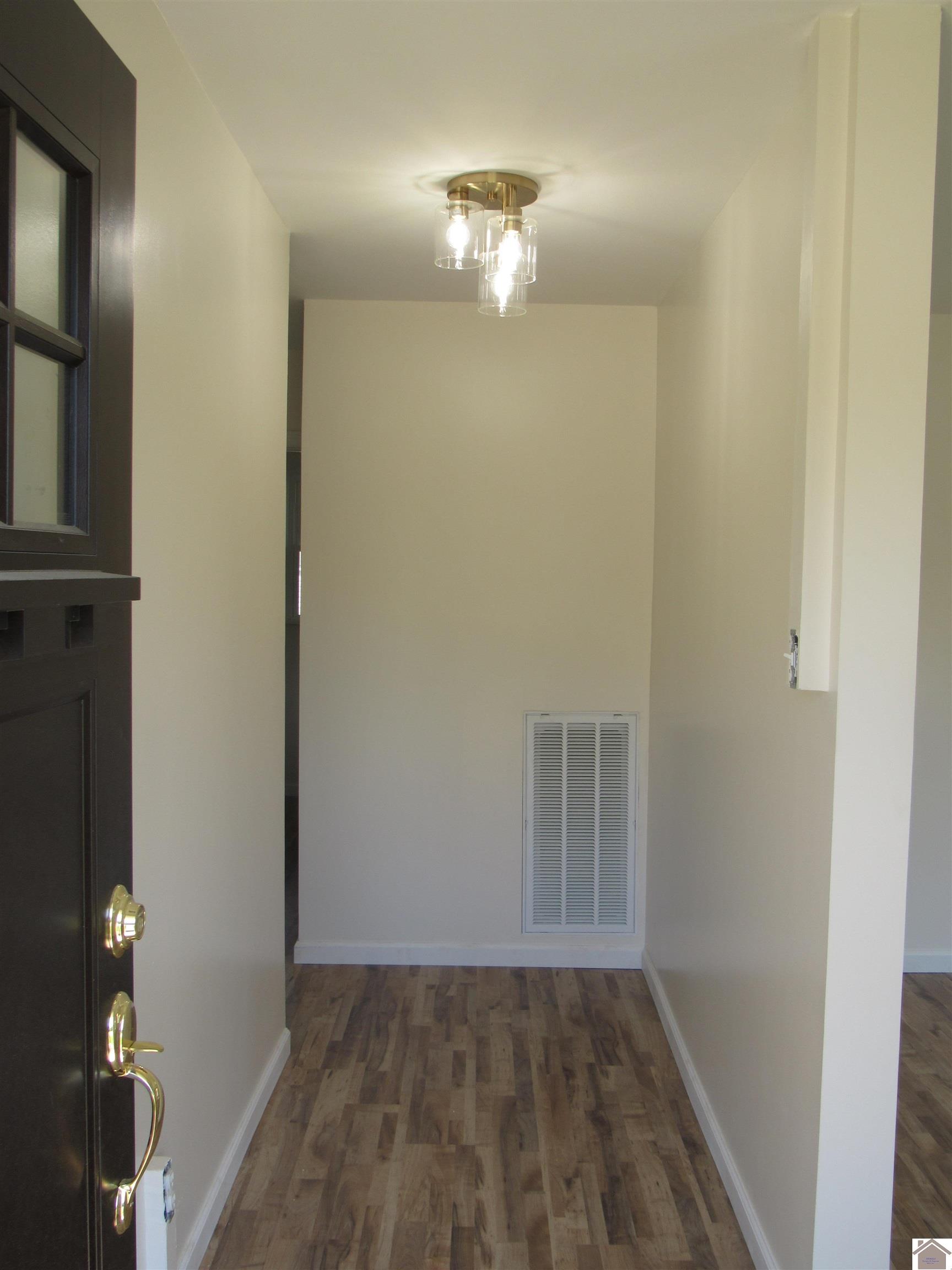 2607 Jackson St, Paducah, KY 42003 Listing Photo  3