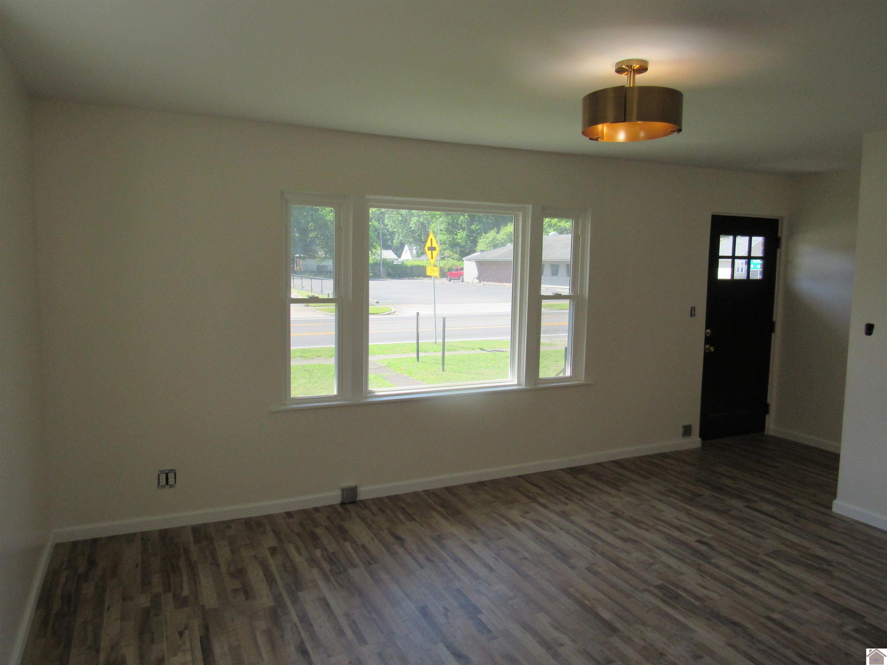 2607 Jackson St, Paducah, KY 42003 Listing Photo  5