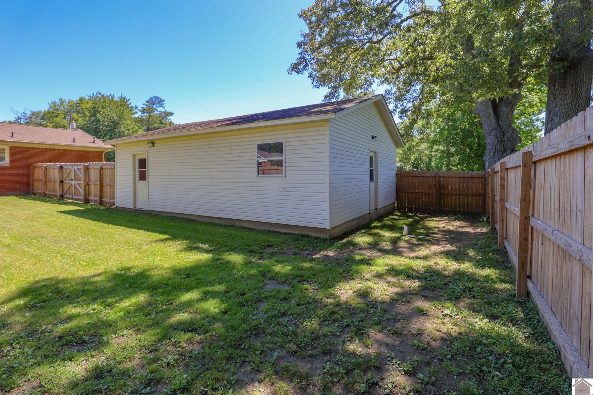 530 Oakland Circle, Paducah, KY 42003 Listing Photo  30