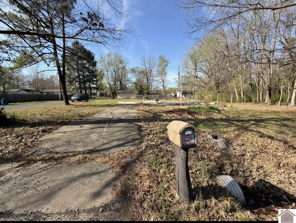 7435 Cairo Road