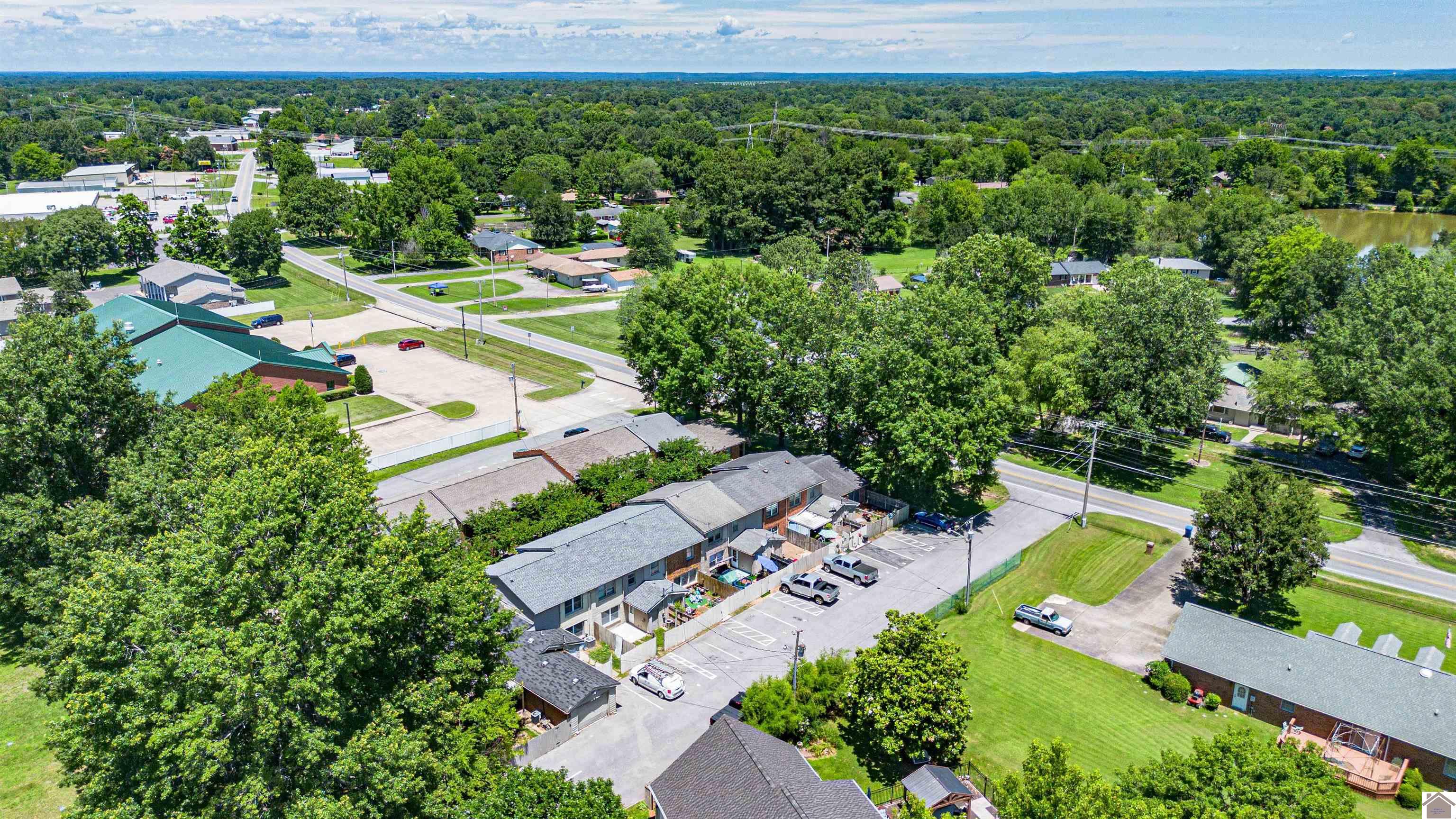 6235 Benton Road