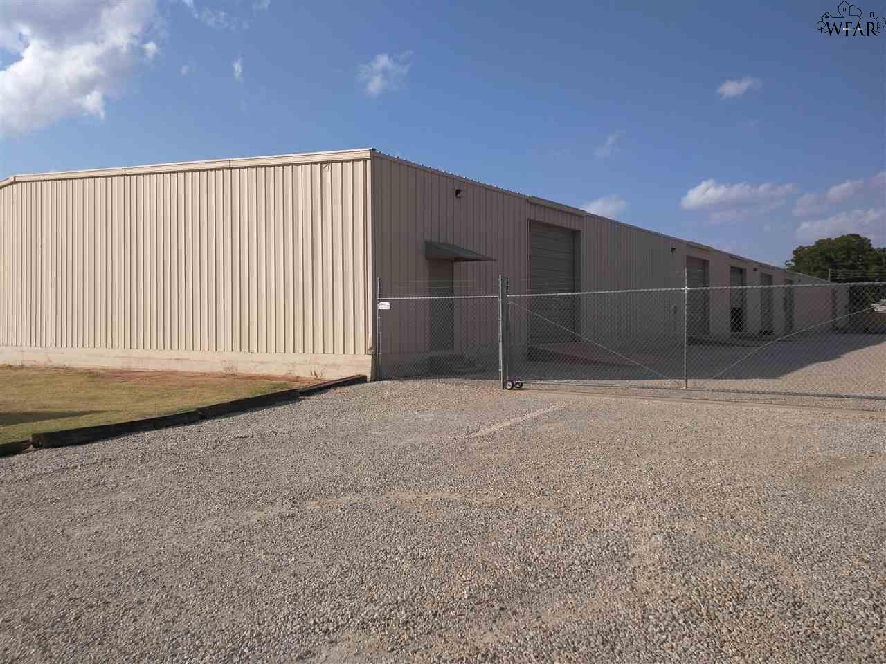 4706 Lake Shore Dr, Wichita Falls, TX 76310