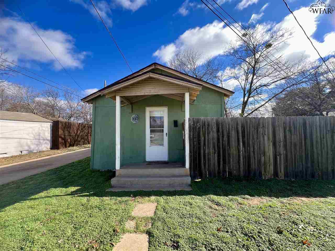 Property photo 1