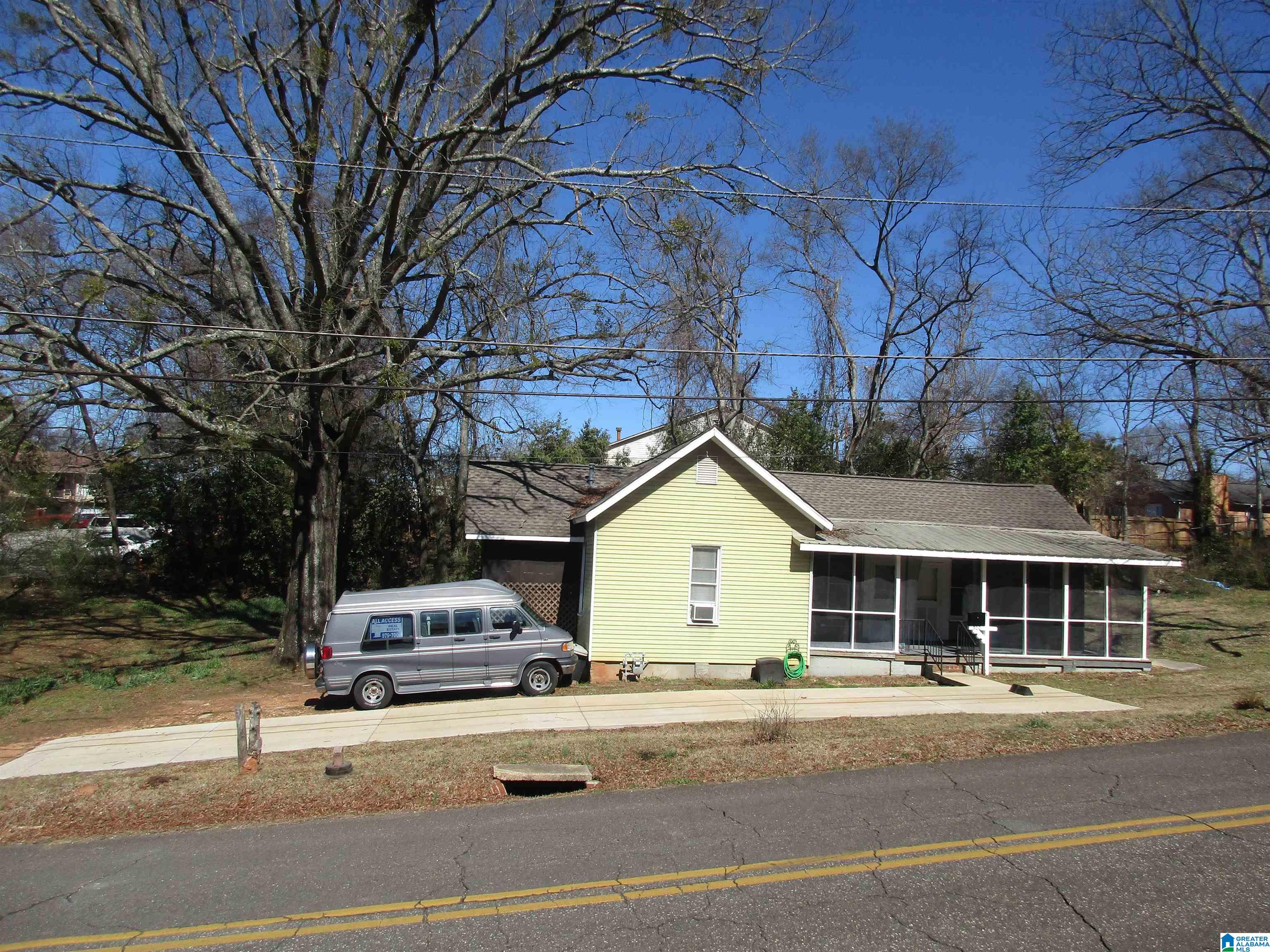 1st image of 300 S 21st Avenue, Birmingham, AL 35205 | MLS# 1353672