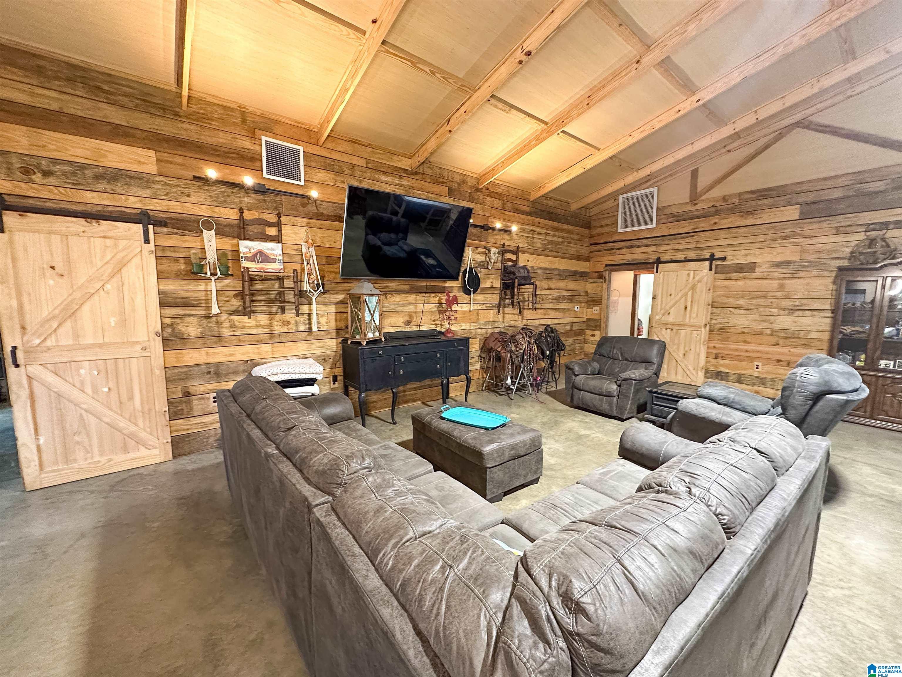 Homes for sale in Anniston, AL | 0-1730 Electronics Dr, Anniston, AL 36207 | MLS# 21365870