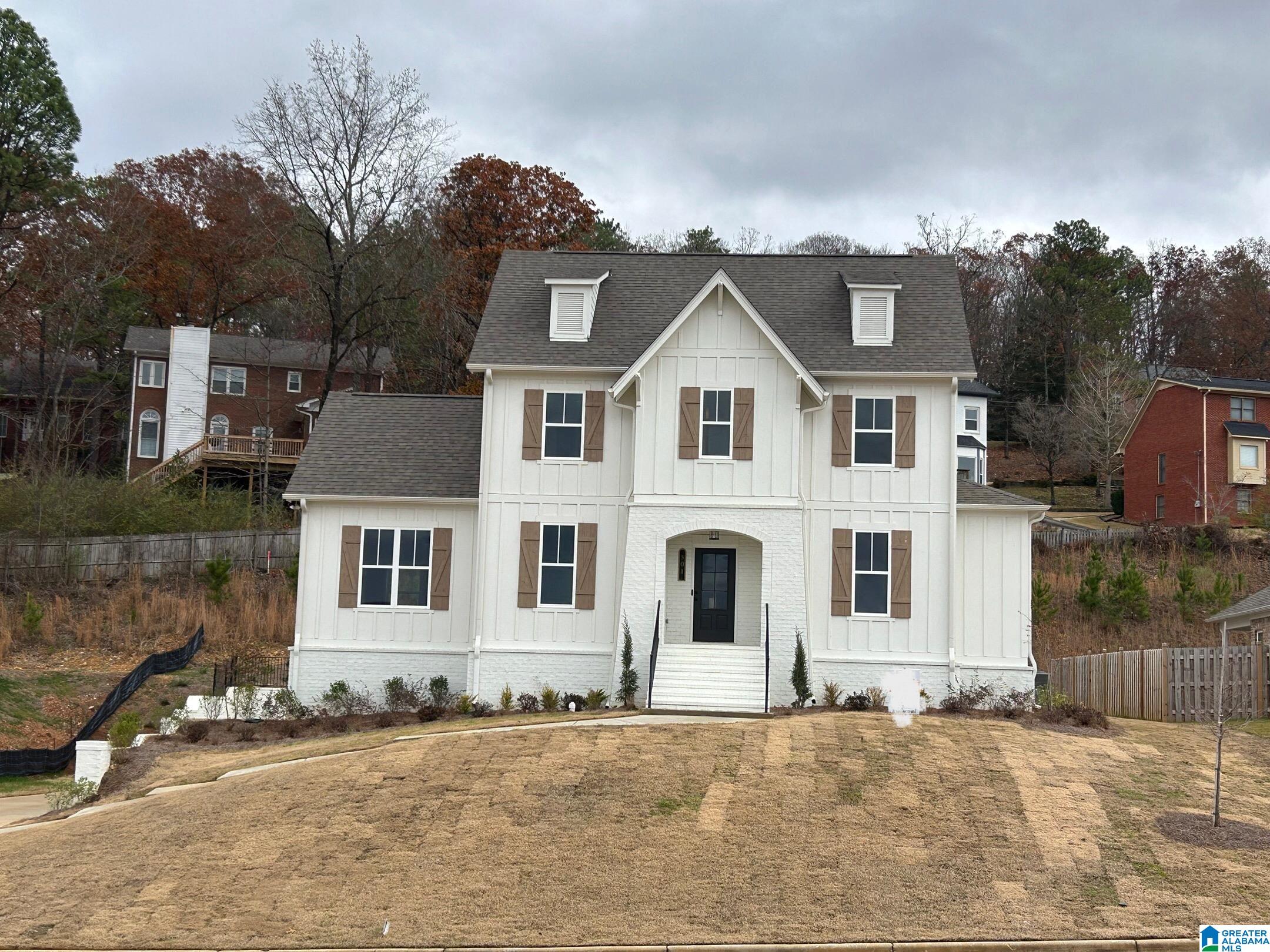 2nd image of 501 Ramsgate Dr, Alabaster, AL 35114 | MLS# 21377424