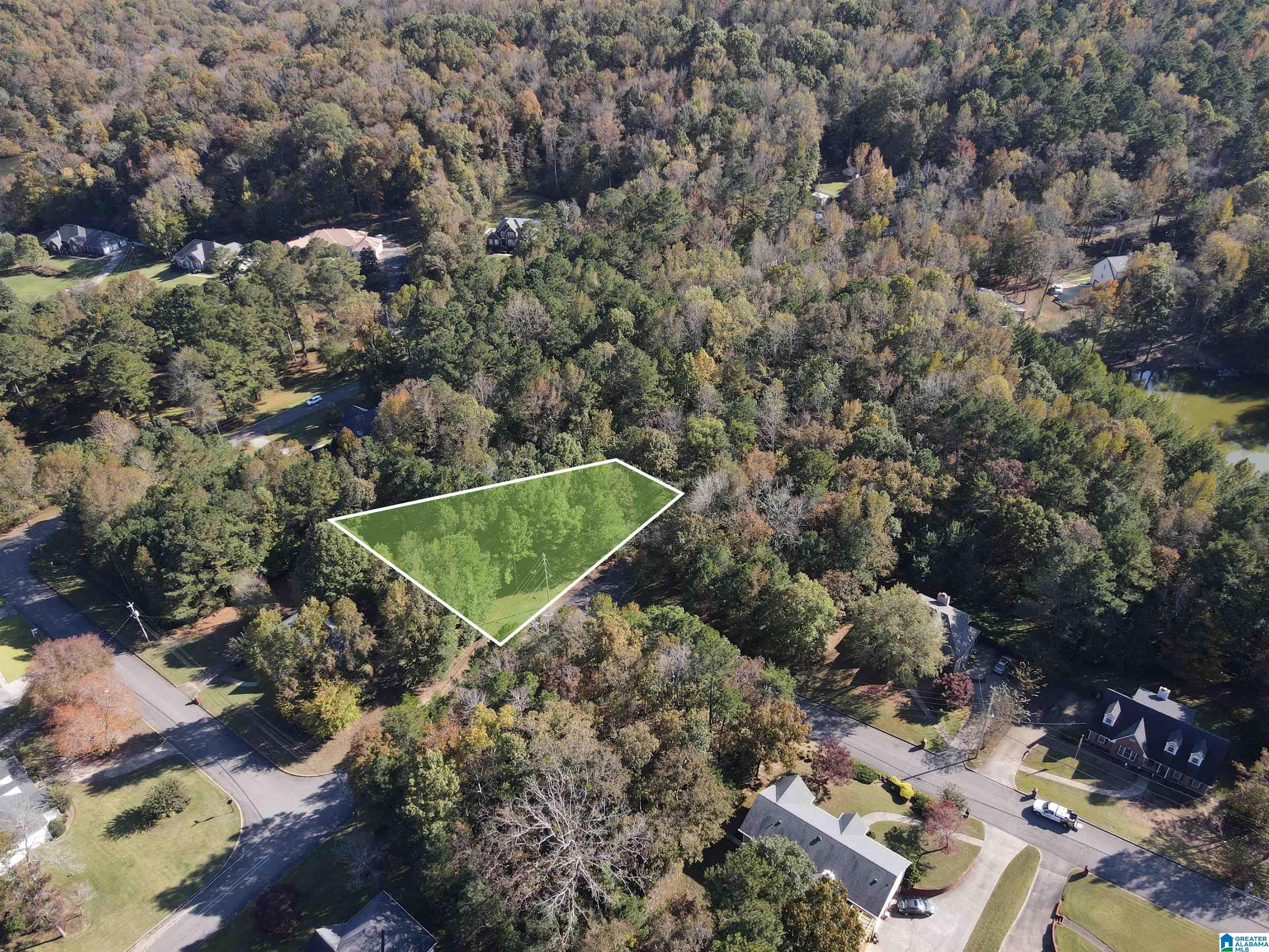 8201 EMERALD LANE
