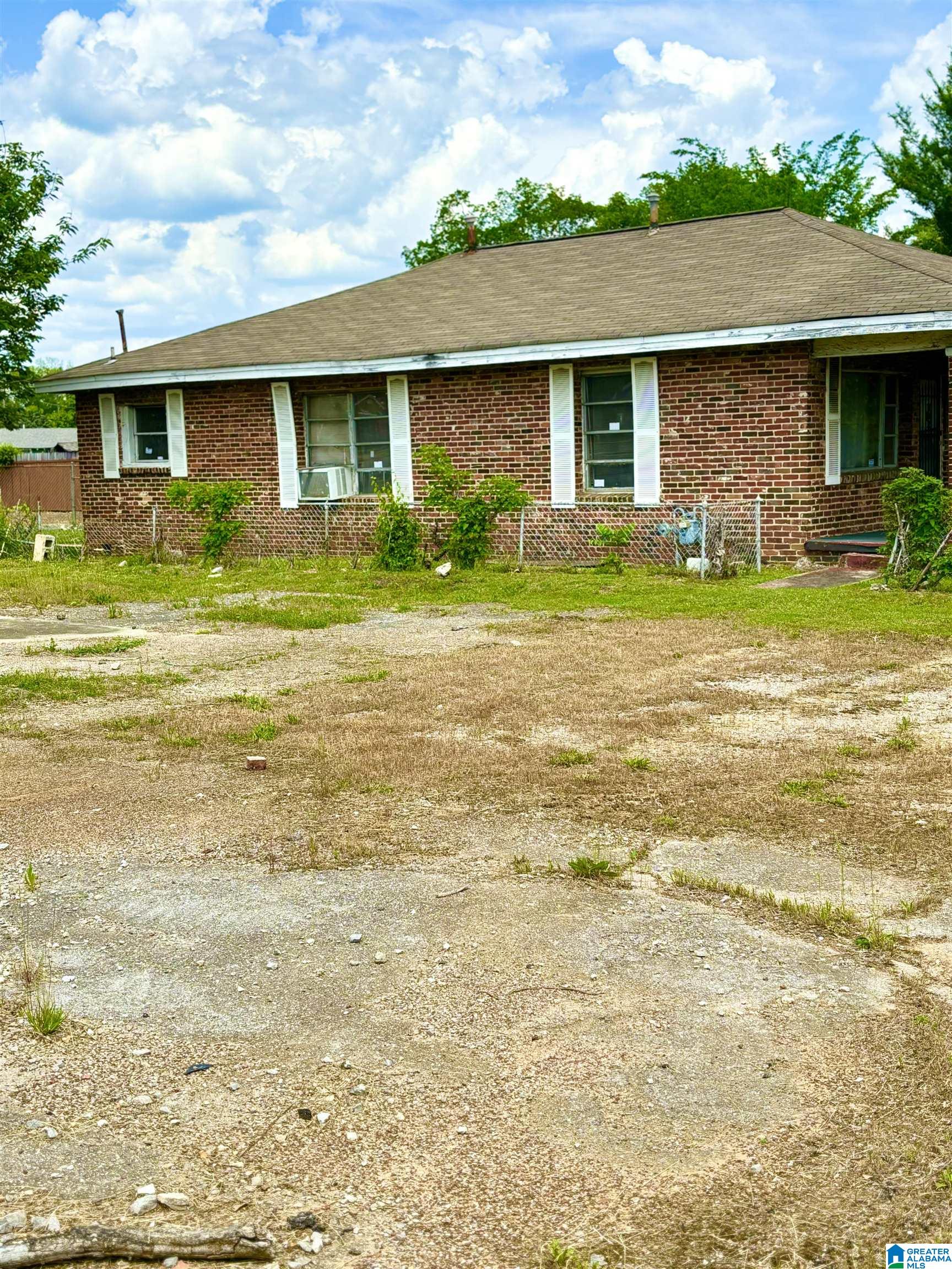 Photo 2 of Single family home for sale at 3110 N 31st Avenue N, Birmingham, AL 35207 | MLS# 21384748 | Listing updated on 2026-03-20