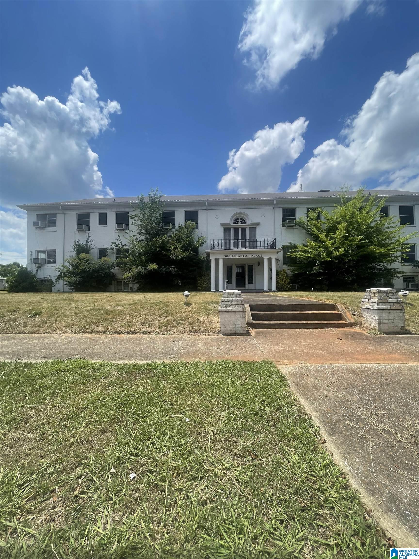 500 LEIGHTON AVENUE