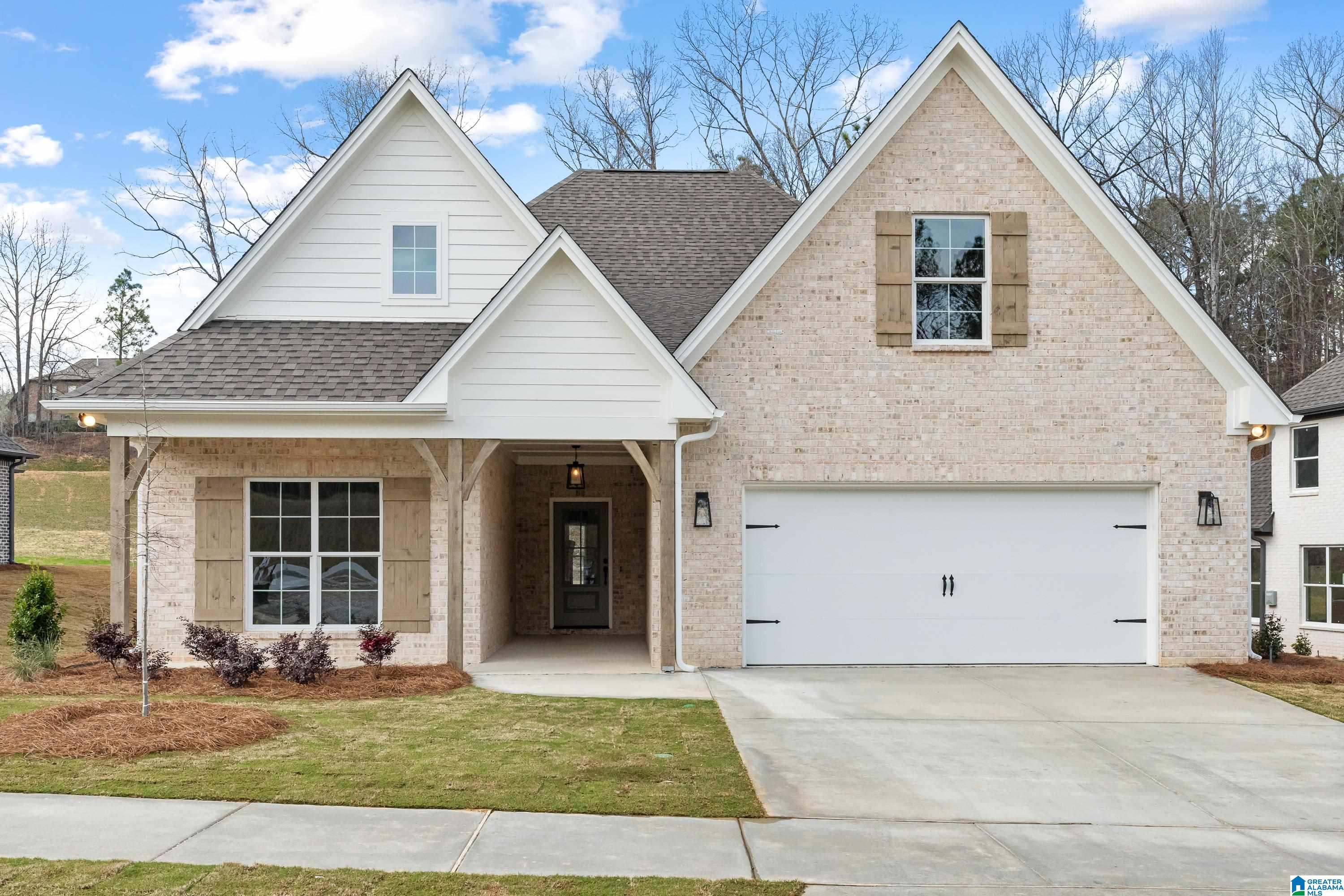 Photo 2 of Single family home for sale at 109 Mcalpin Cir, Pelham, AL 35124 | MLS# 21404211 | Listing updated on 2026-09-16
