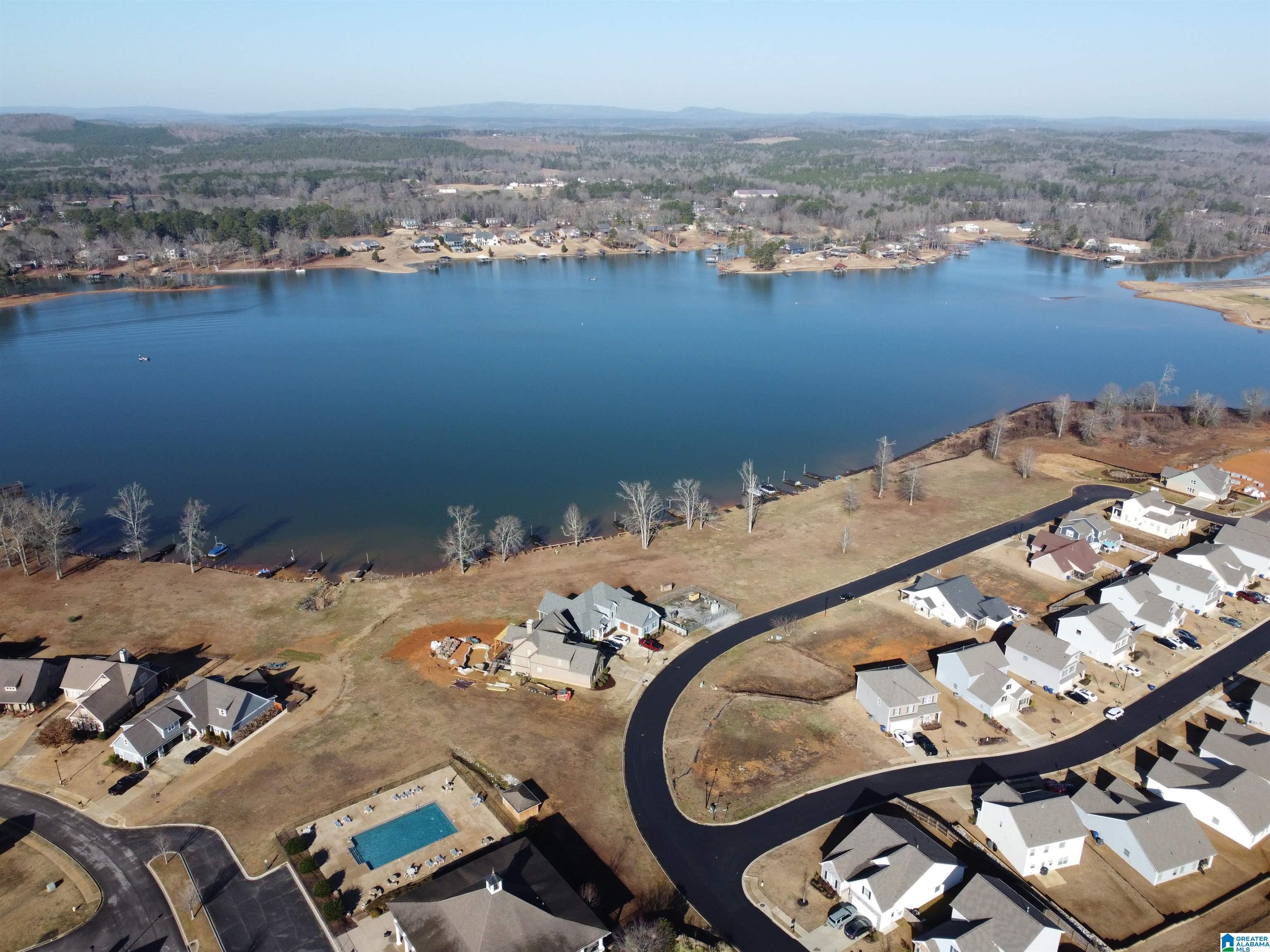5892 HORIZONS PARKWAY