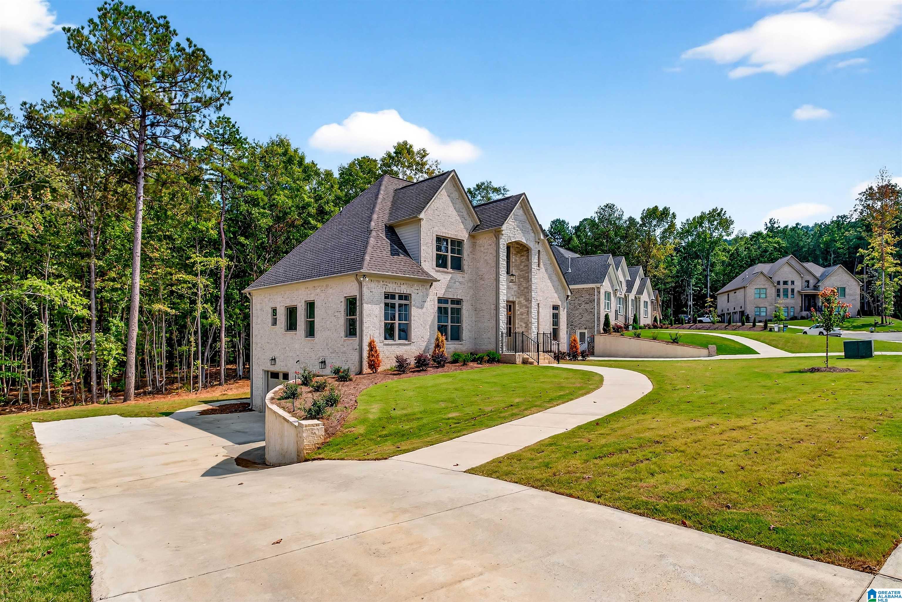 Homes for sale in Pelham, AL | 505 Grey Oaks Grove, Pelham, AL 35124 | MLS# 21409833