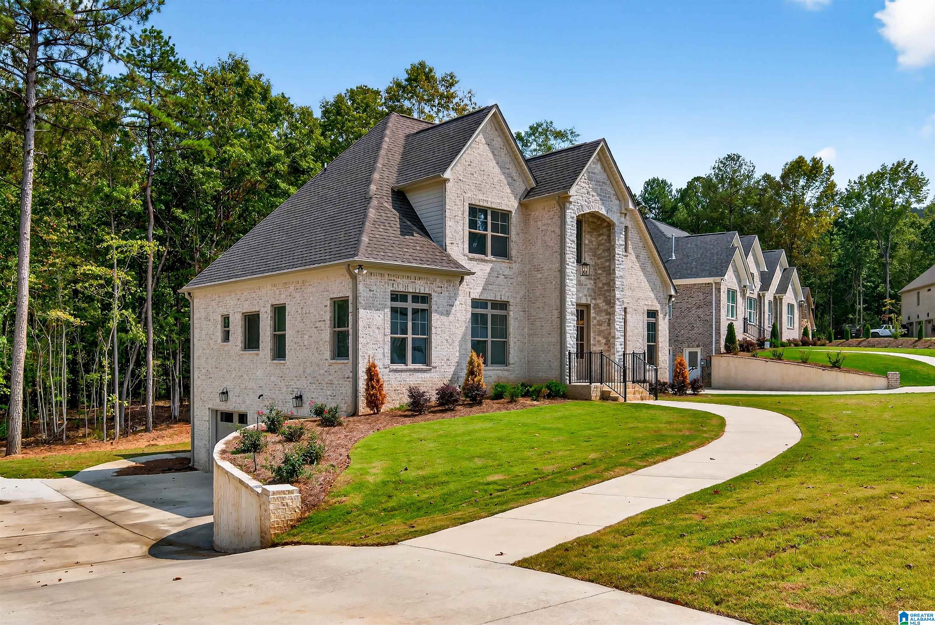 Homes for sale in Pelham, AL | 505 Grey Oaks Grove, Pelham, AL 35124 | MLS# 21409833