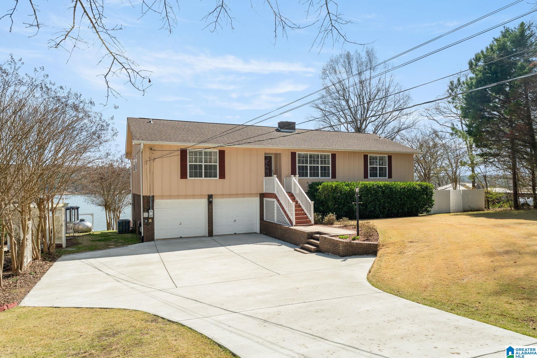 Homes for sale in Vincent, AL | 260 Bucks Dr, Vincent, AL 35178 | MLS# 21411197