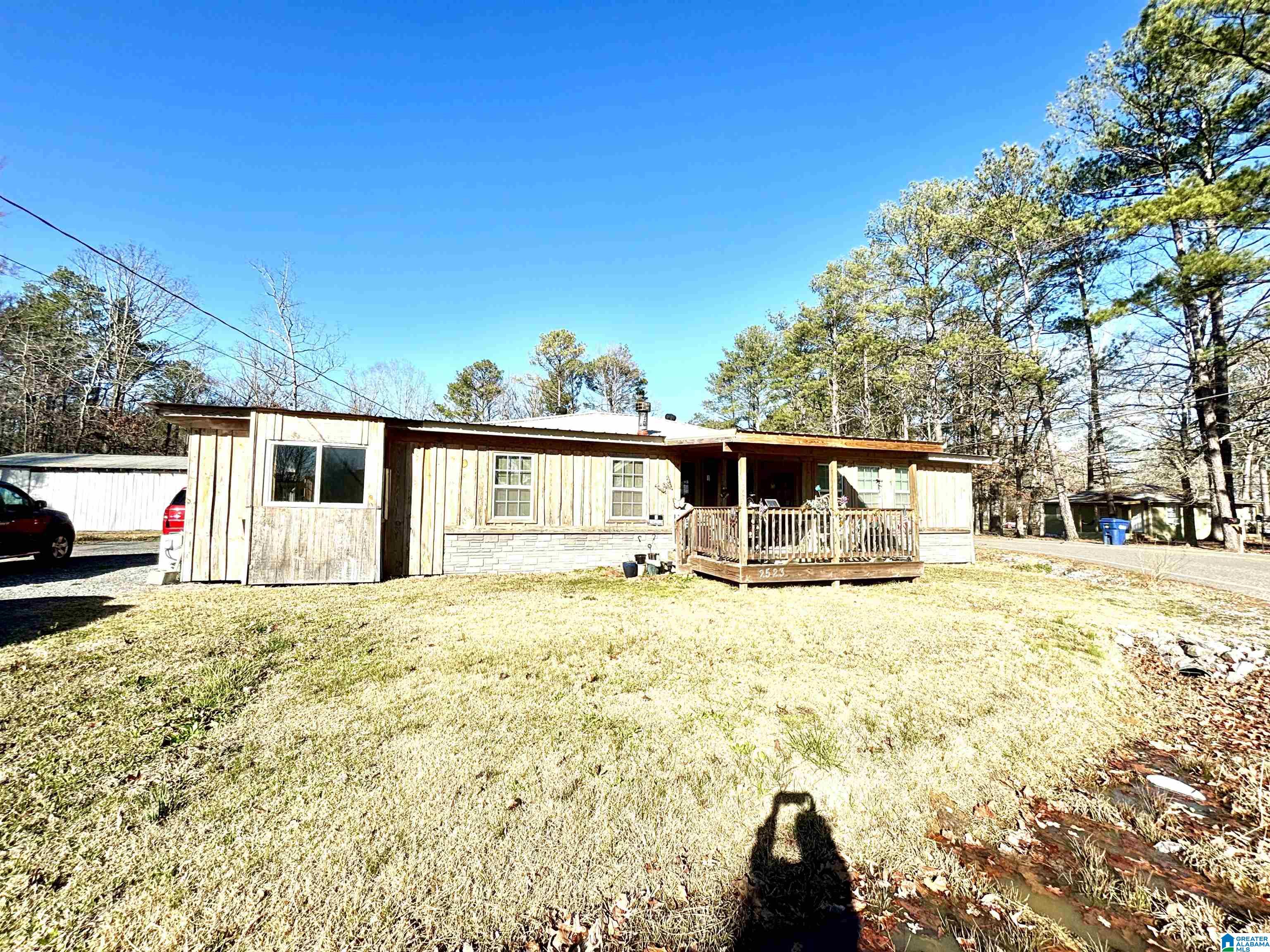 Homes for sale in Ashville, AL | 2523 Shore Dr, Ashville, AL 35953 | MLS# 21411590