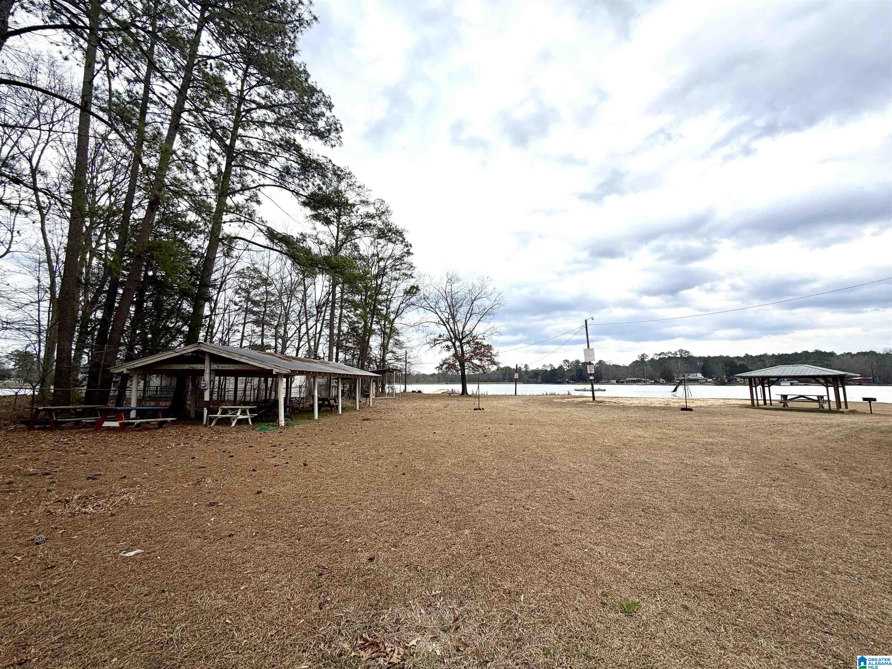 Homes for sale in Ashville, AL | 2523 Shore Dr, Ashville, AL 35953 | MLS# 21411590