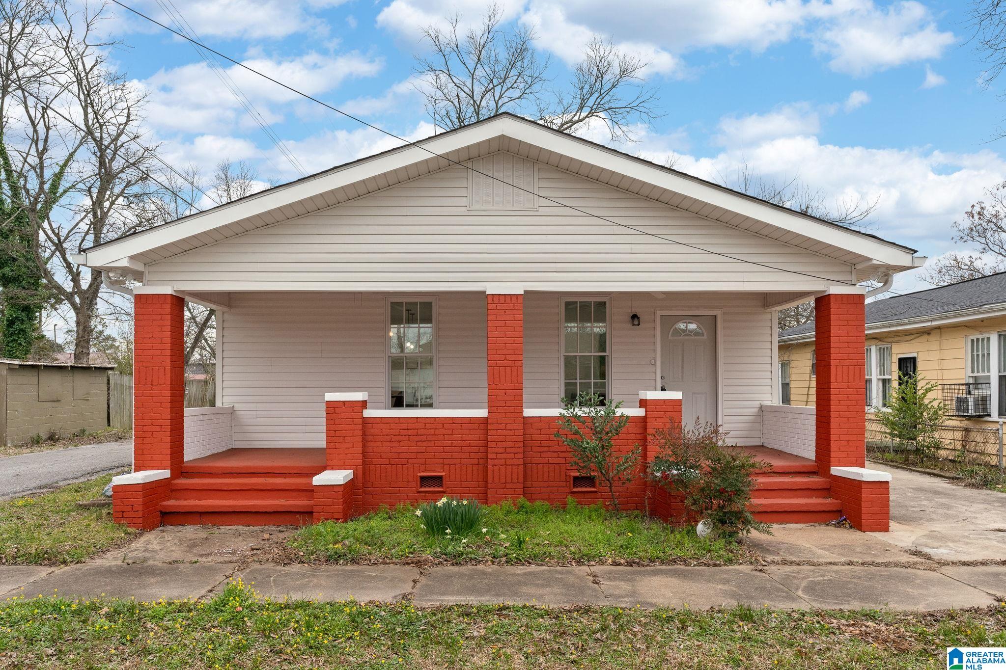 716 N 15TH STREET