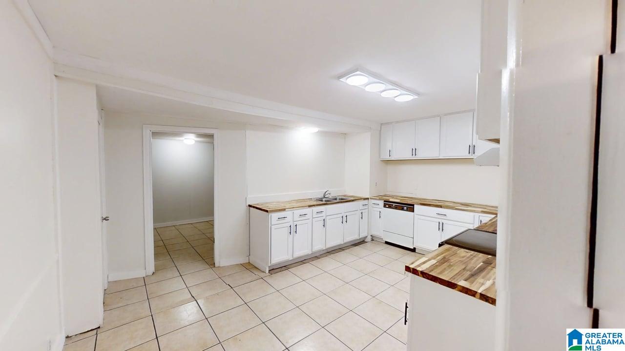 Homes for sale in Jasper, AL | 605 18Th Street E, Jasper, AL 35501 | MLS# 21412313