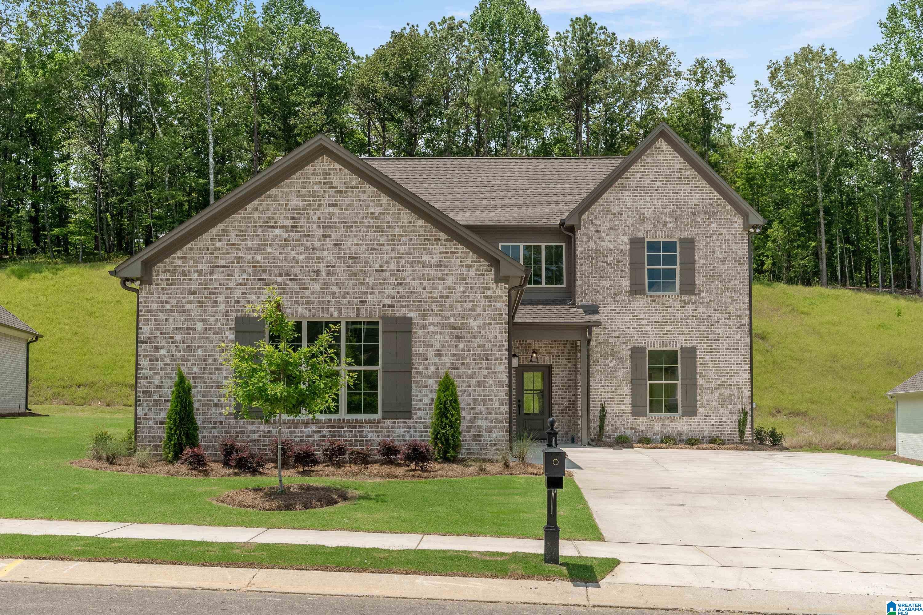 125 MCALPIN CIRCLE