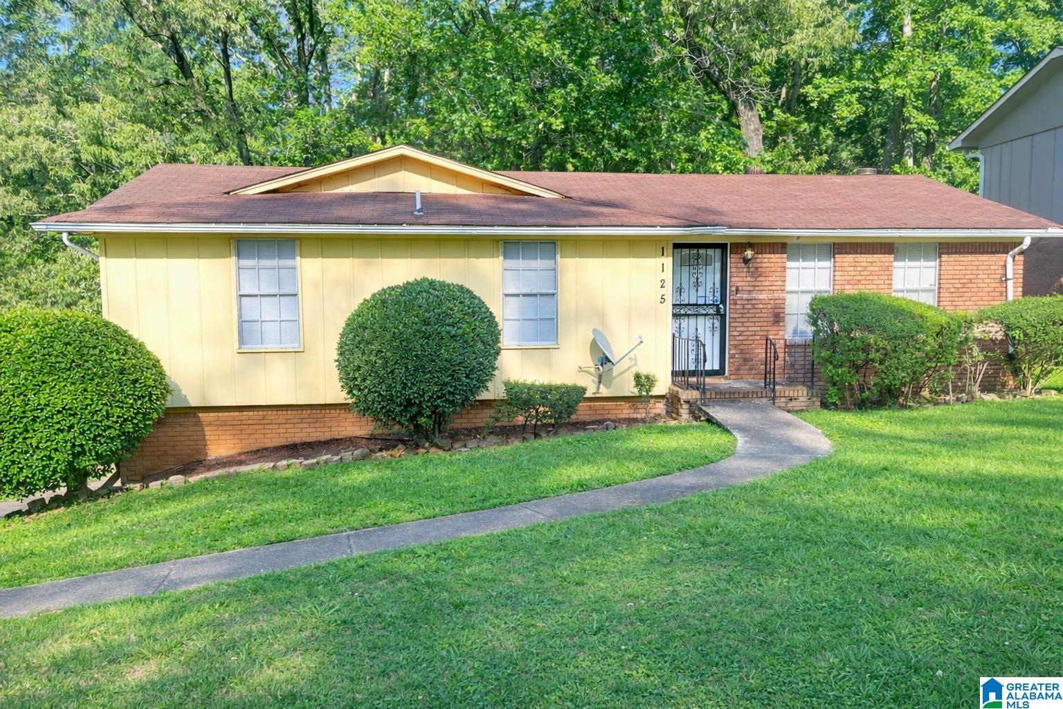 Photo 1 of Sale Pending at 1125 Grand Blvd, Birmingham, AL 35214 | MLS# 21413895 | Listing updated on 2026-03-20