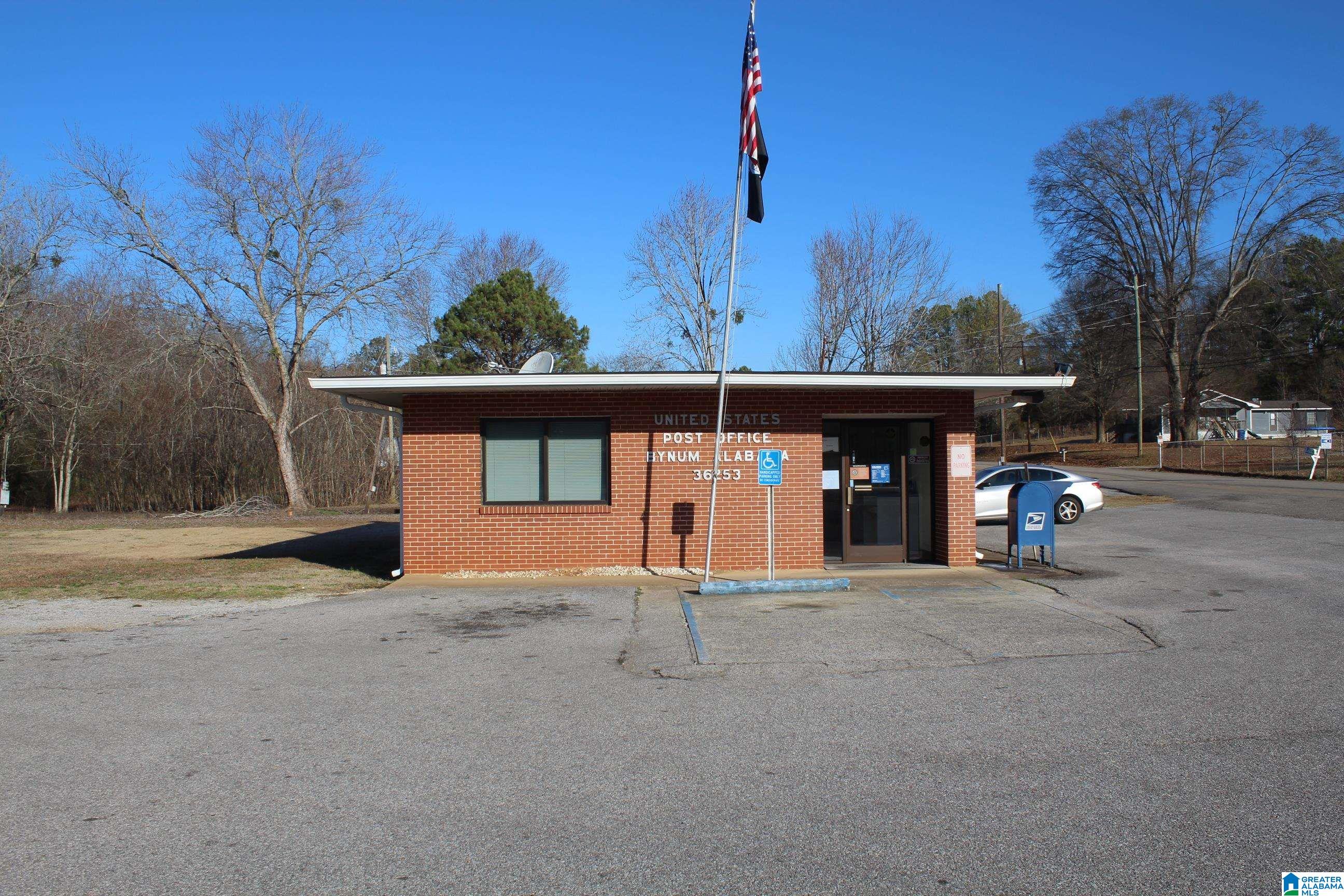 2037 BYNUM BOULEVARD