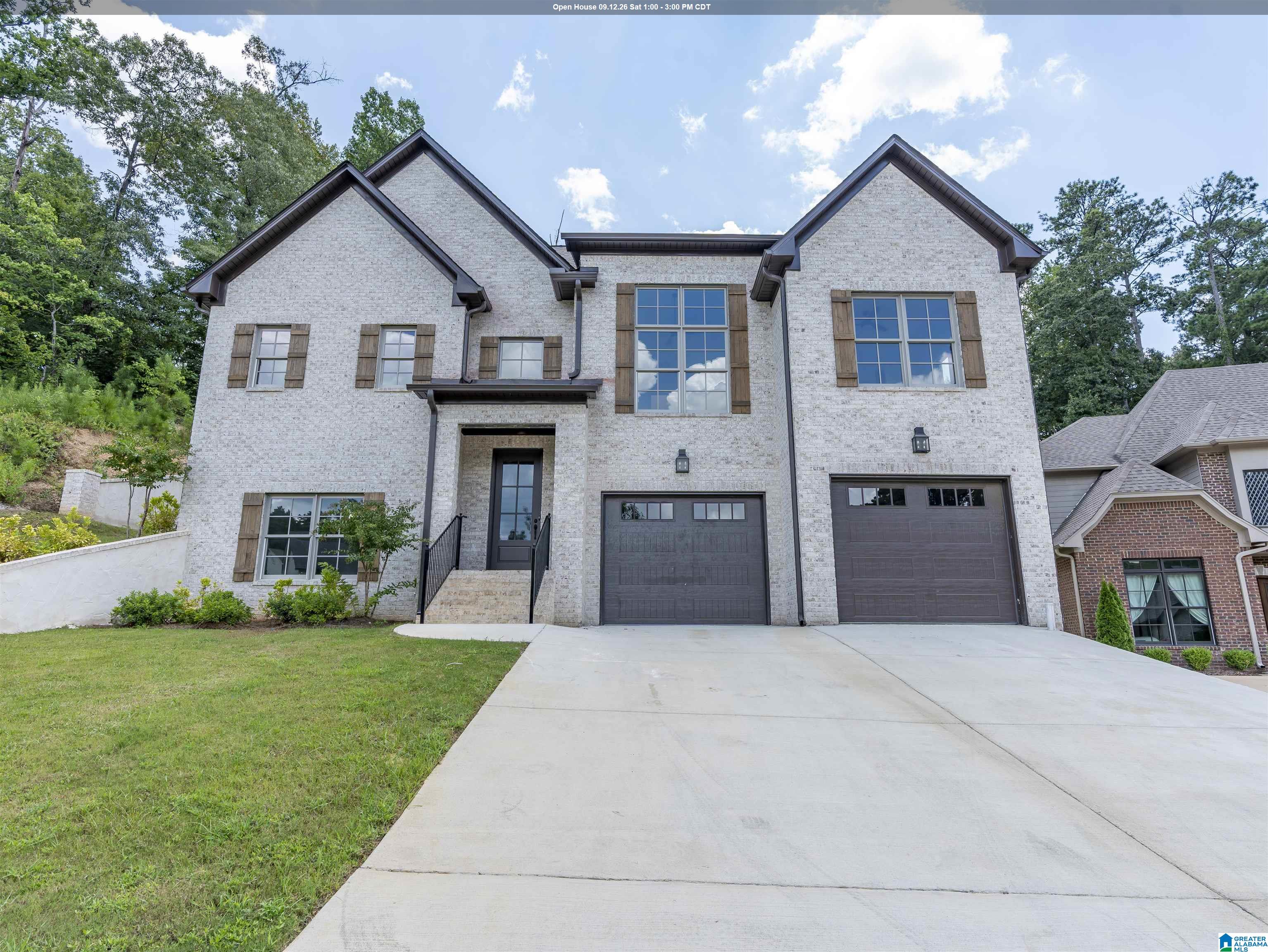 Photo 1 of Single family home for sale at 1113 Glen Manor Dr, Birmingham, AL 35243 | MLS# 21418281 | Listing updated on 2026-09-14