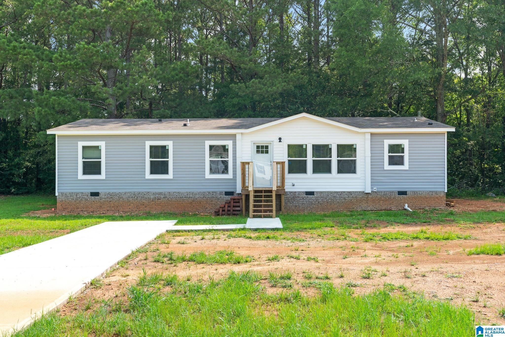 Homes for sale in Wilsonville, AL | 129 Quail Run Circle, Wilsonville, AL 35186 | MLS# 21421121