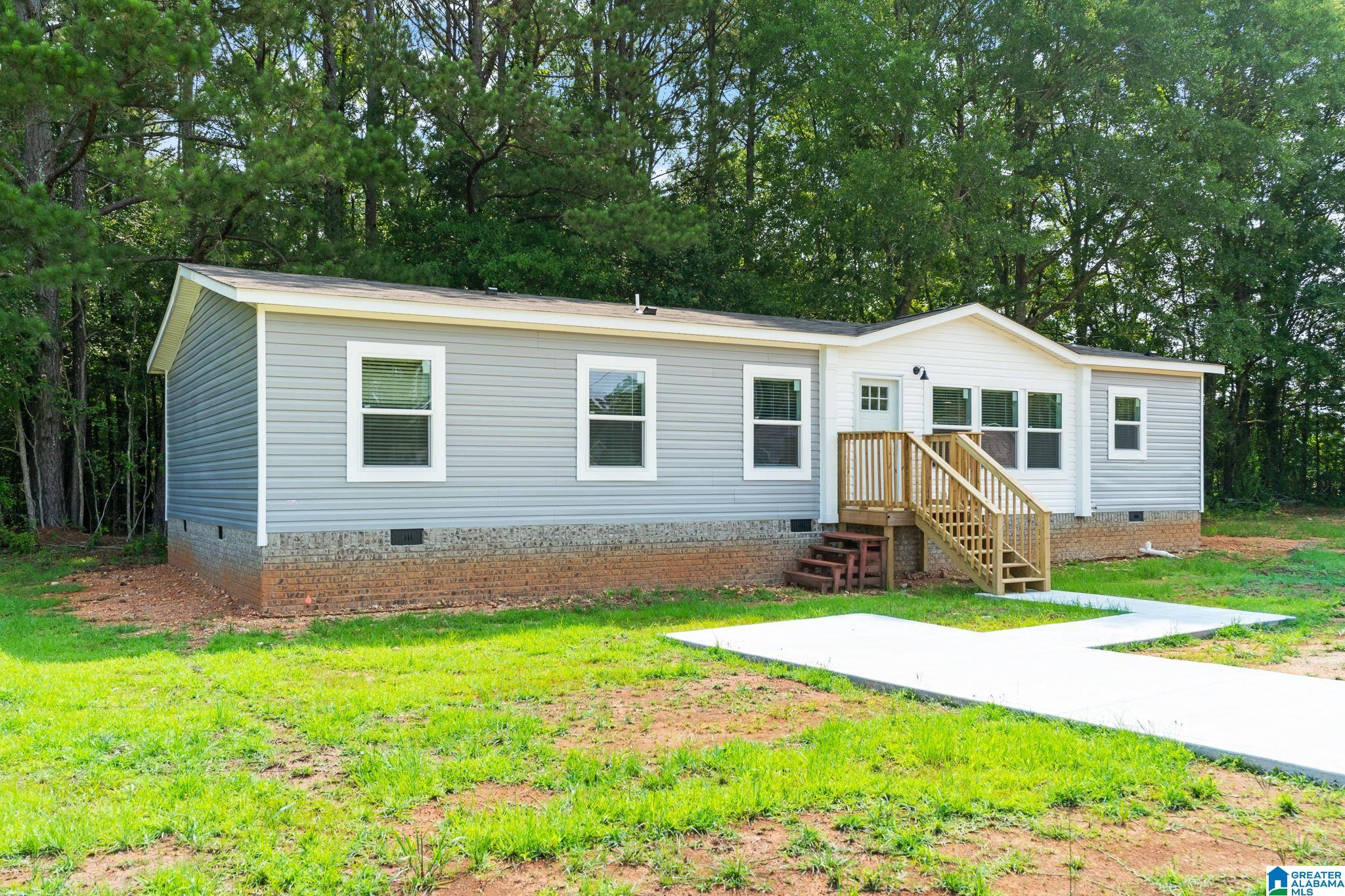 Homes for sale in Wilsonville, AL | 129 Quail Run Circle, Wilsonville, AL 35186 | MLS# 21421121