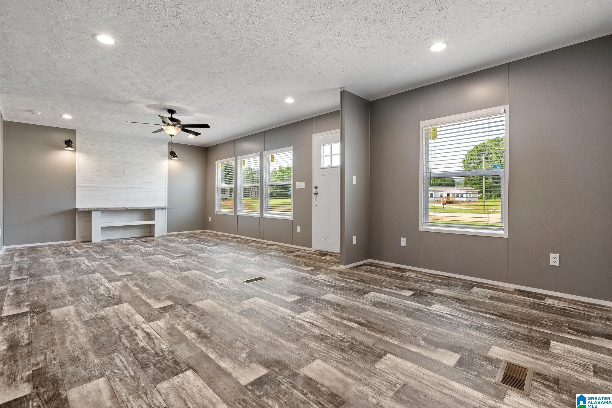 Homes for sale in Wilsonville, AL | 129 Quail Run Circle, Wilsonville, AL 35186 | MLS# 21421121