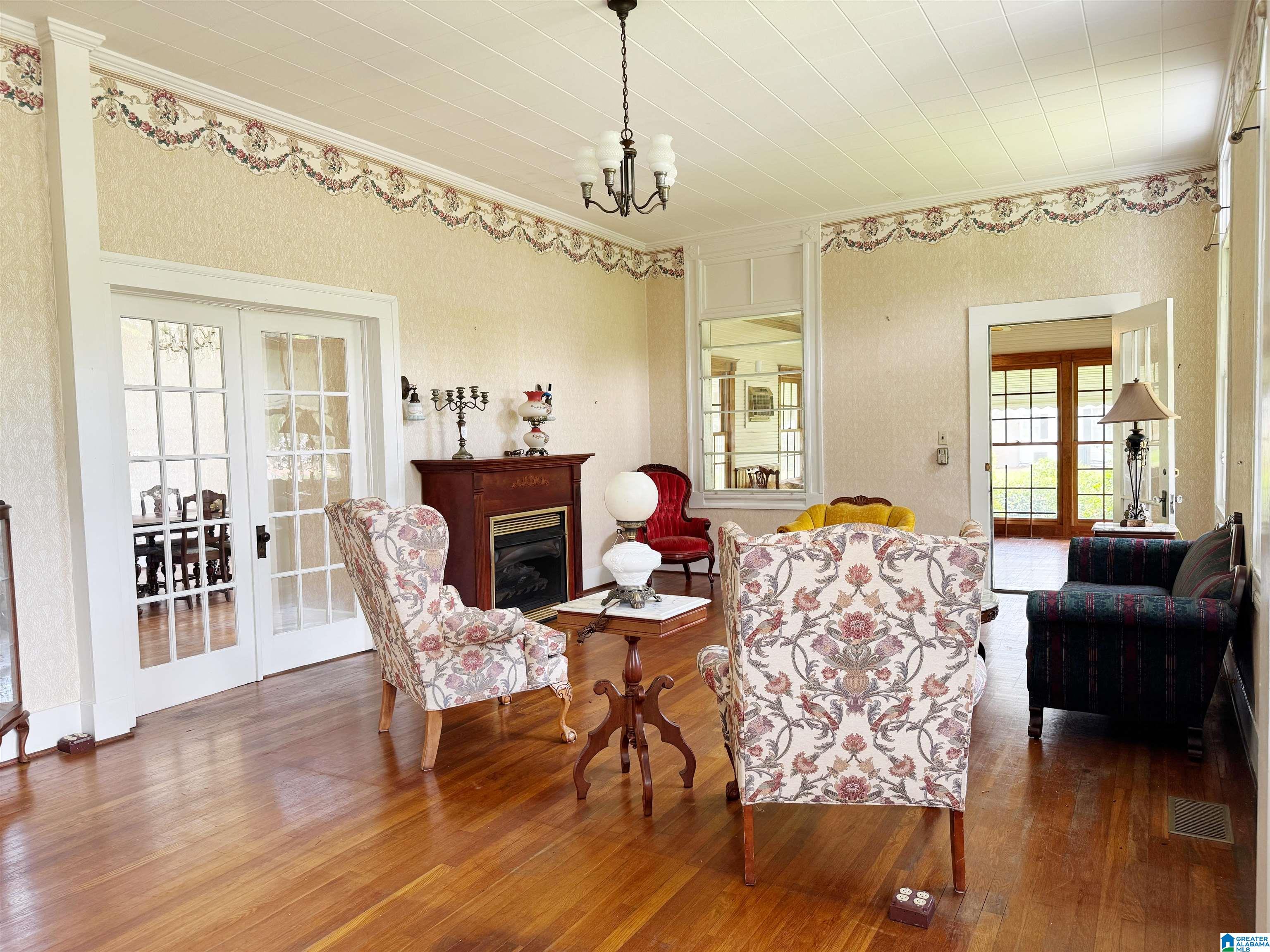 5th image of 311 N Main Street, Columbiana, AL 35051 | MLS# 21421596