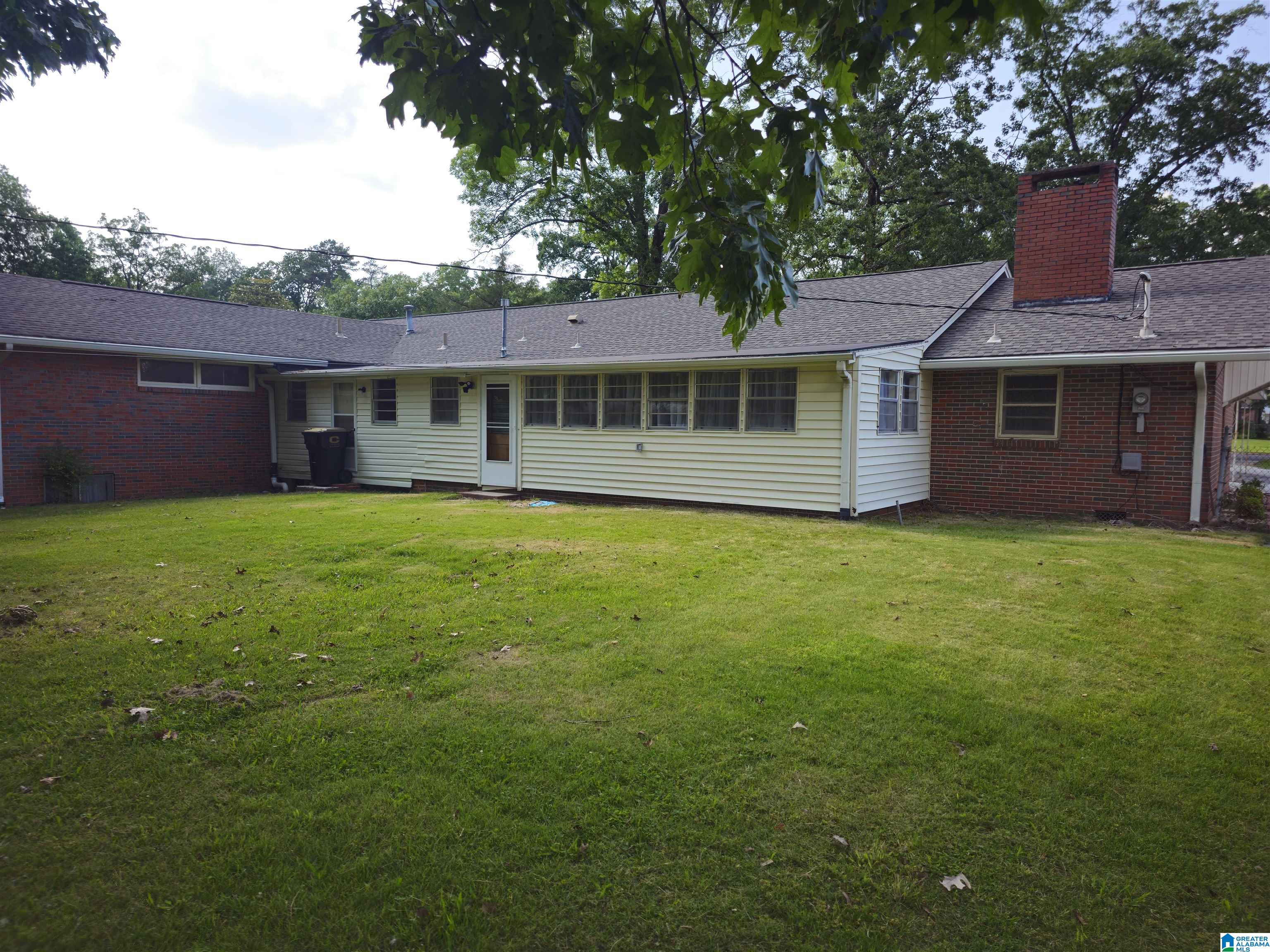 Homes for sale in Cullman, AL | 1606 Nw Woodland Street Nw, Cullman, AL 35055 | MLS# 21422233