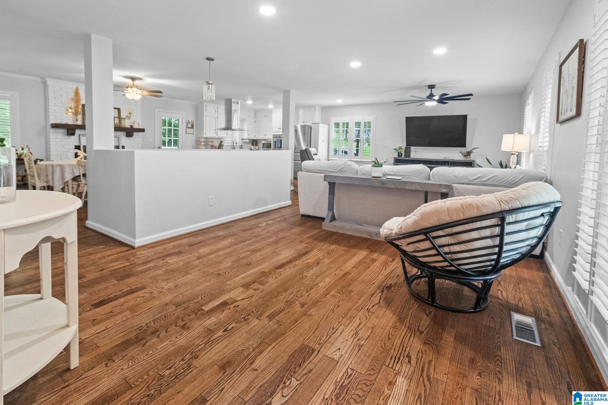 Homes for sale in Trussville, AL | 101 Cooper Avenue, Trussville, AL 35173 | MLS# 21422755