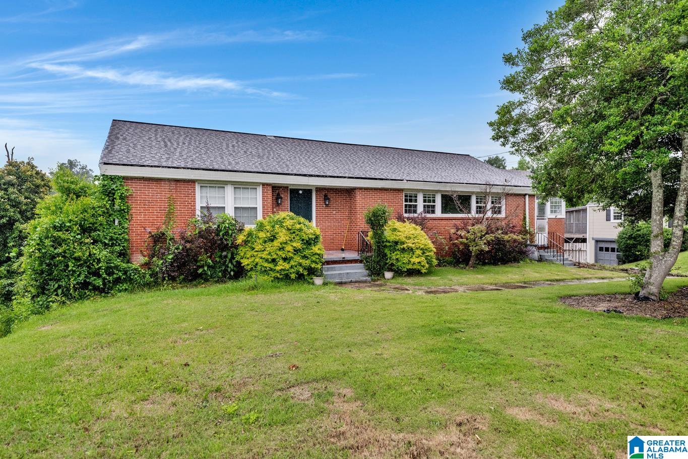 14 WINDSOR DRIVE