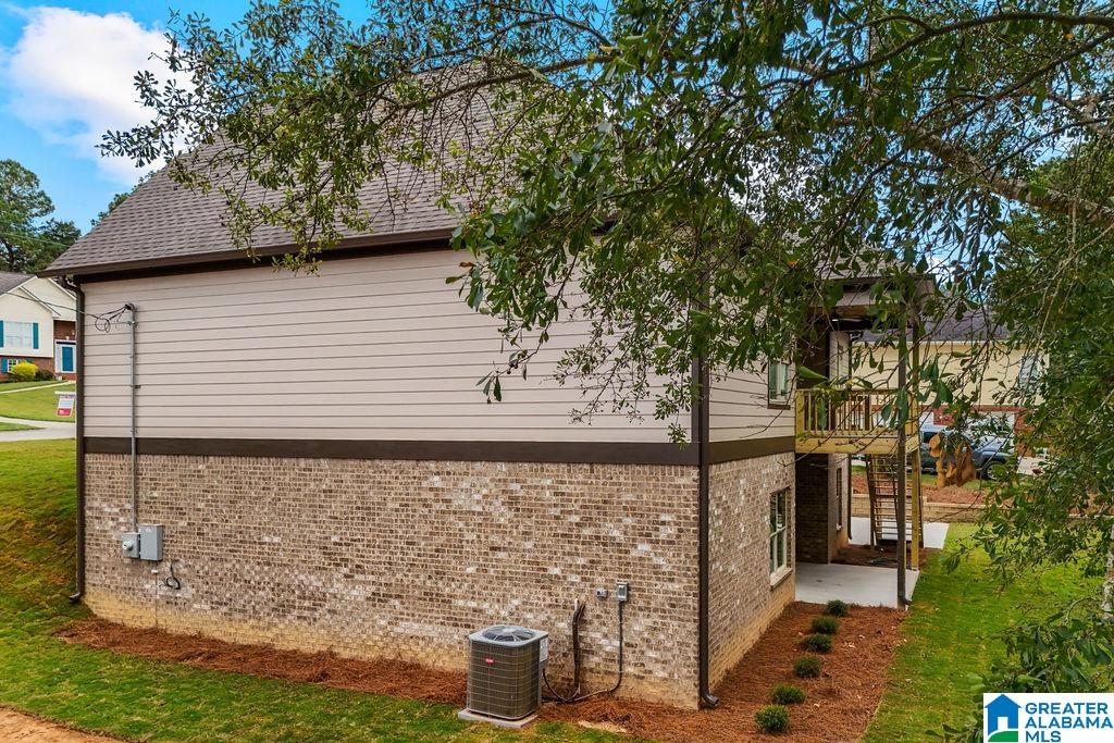 Homes for sale in Calera, AL | 122 E Willow Circle, Calera, AL 35040 | MLS# 21423216