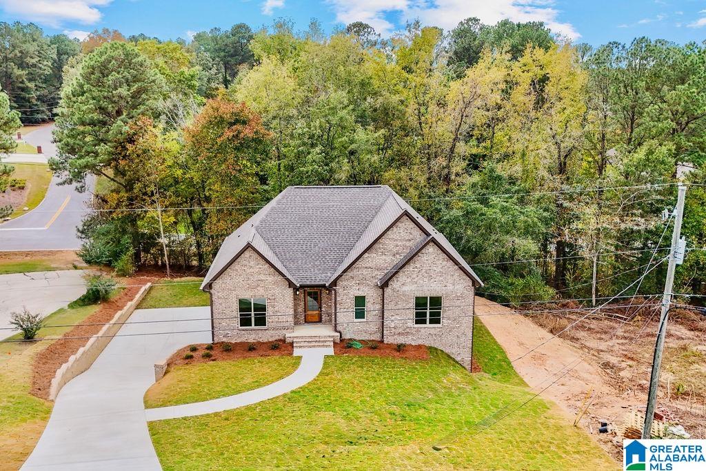Homes for sale in Calera, AL | 122 E Willow Circle, Calera, AL 35040 | MLS# 21423216