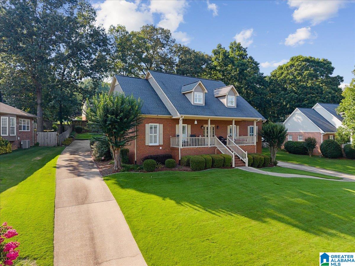 Homes for sale in Trussville, AL | 315 Roundabout Dr, Trussville, AL 35173 | MLS# 21423223