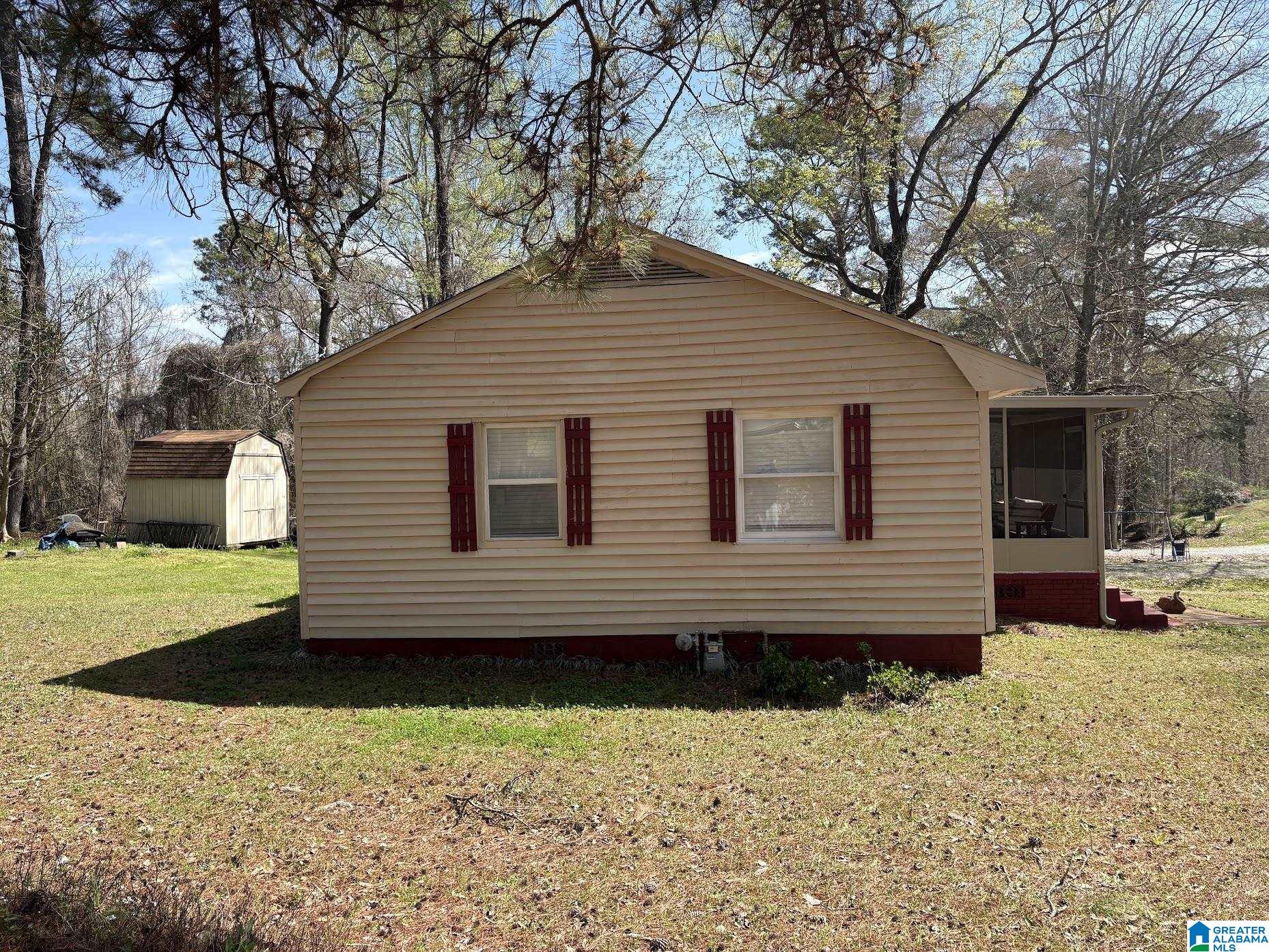 Homes for sale in Alexander City, AL | 1988 County Road, Alexander City, AL 35010 | MLS# 21423295