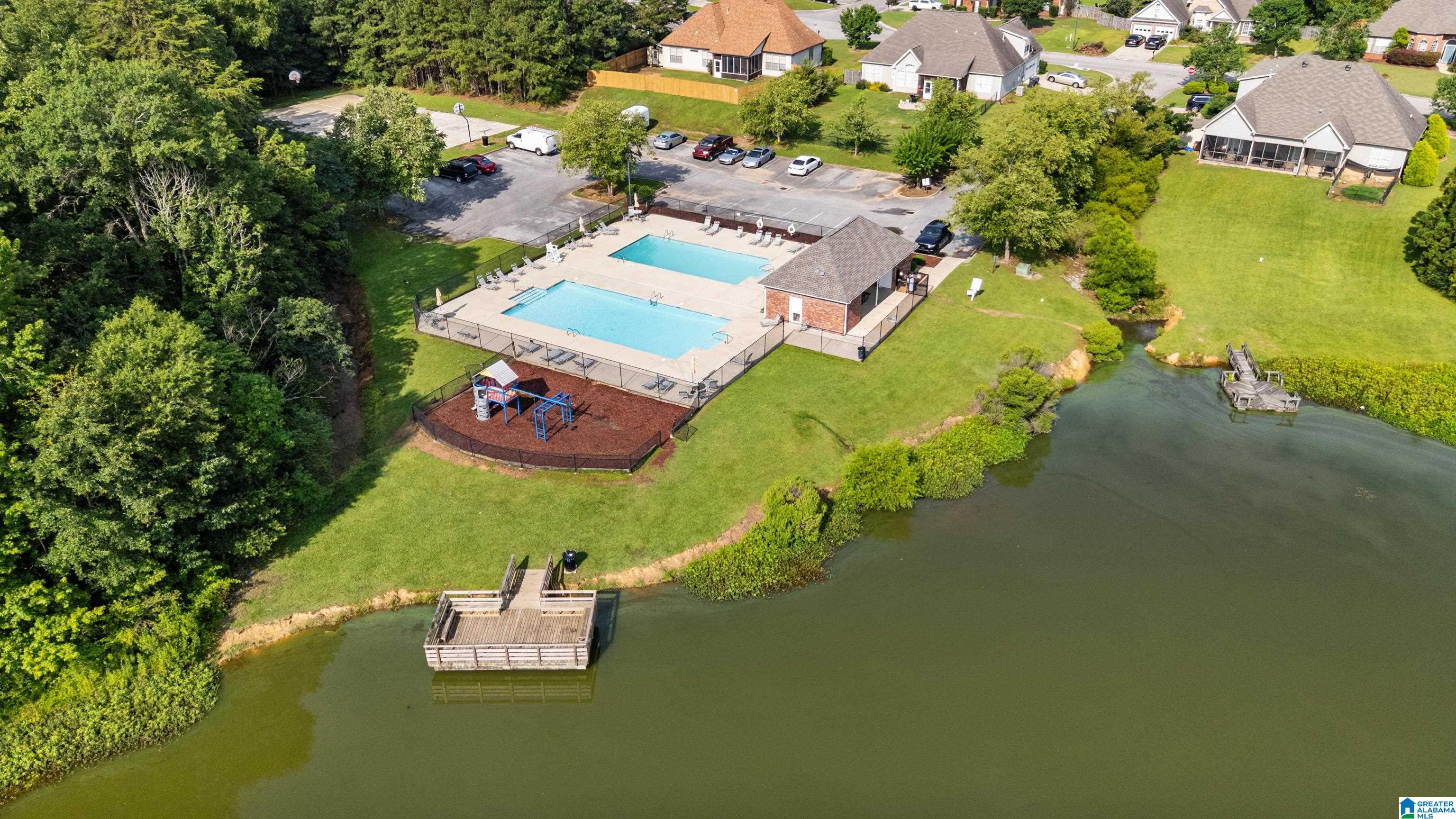 Homes for sale in Calera, AL | 117 Renwick Lane, Calera, AL 35040 | MLS# 21423524