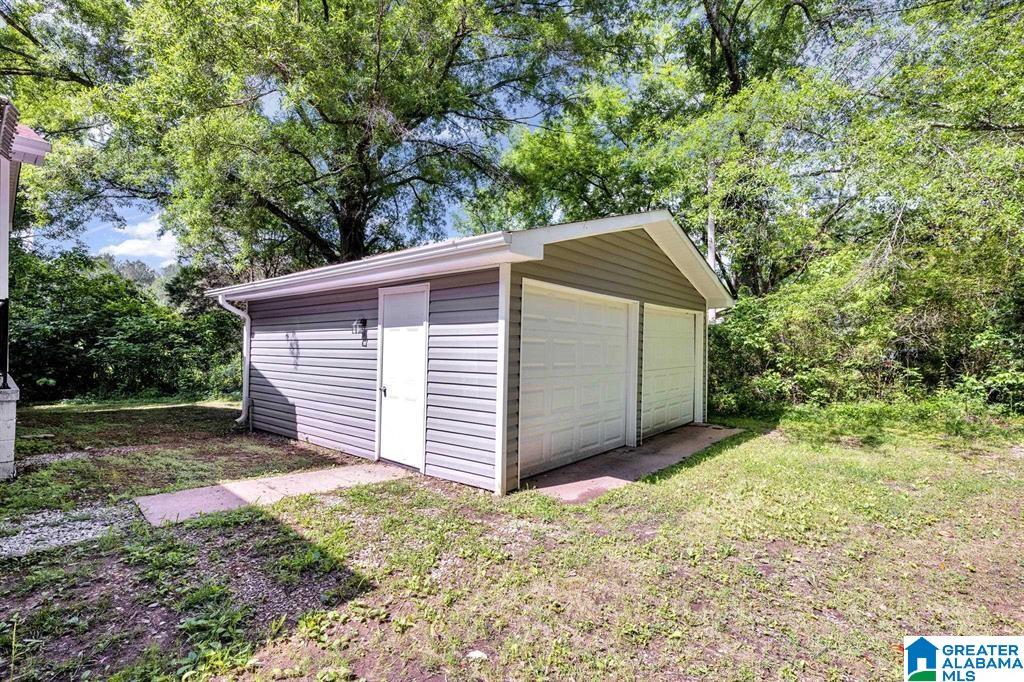 Homes for sale in Sterrett, AL | 260 Sun Valley Circle, Sterrett, AL 35147 | MLS# 21423607