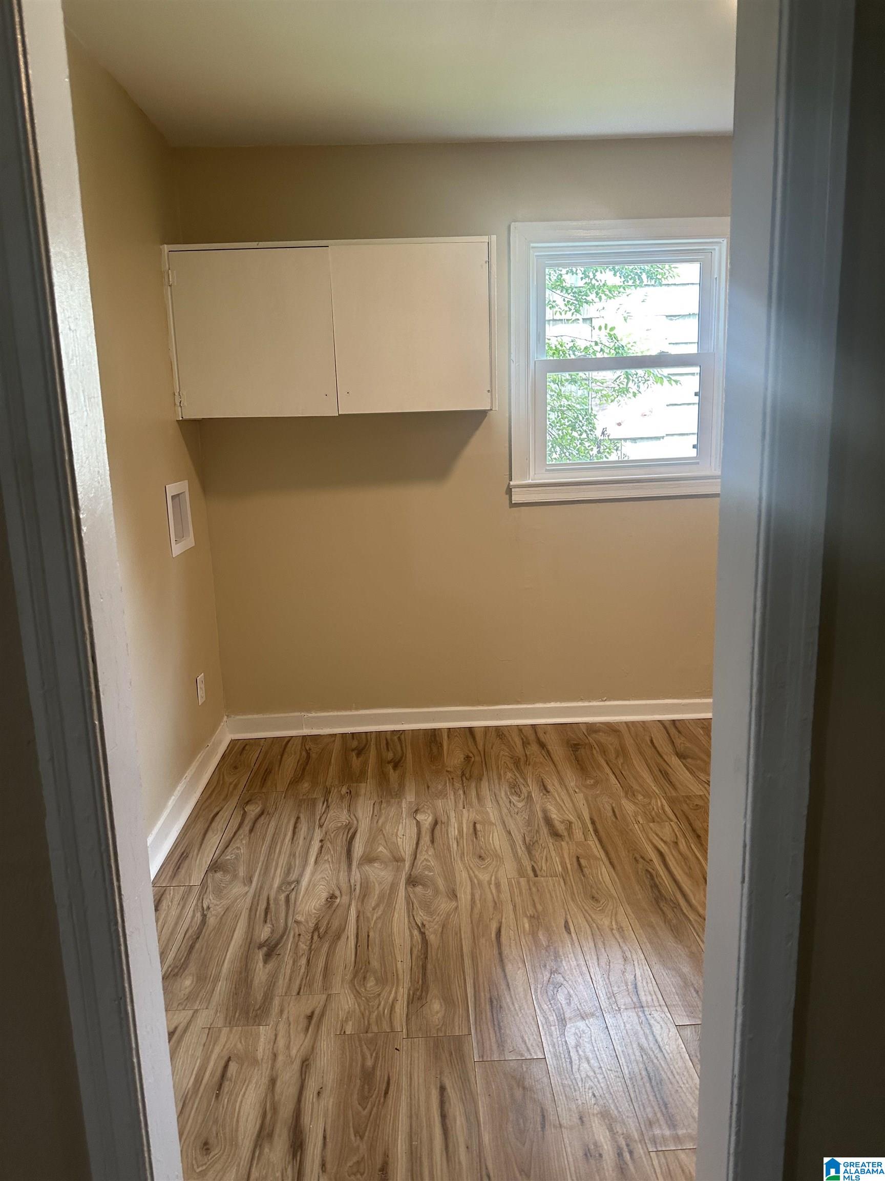 3rd image of 1860 Sw Fulton Avenue Sw, Birmingham, AL 35211 | MLS# 21425157