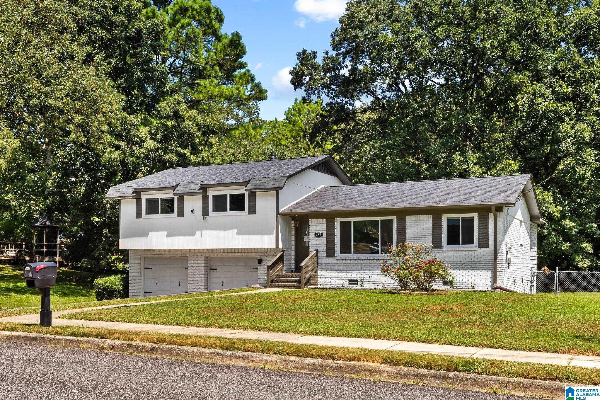 1st image of 256 Westchester Dr, Birmingham, AL 35215 | MLS# 21425261