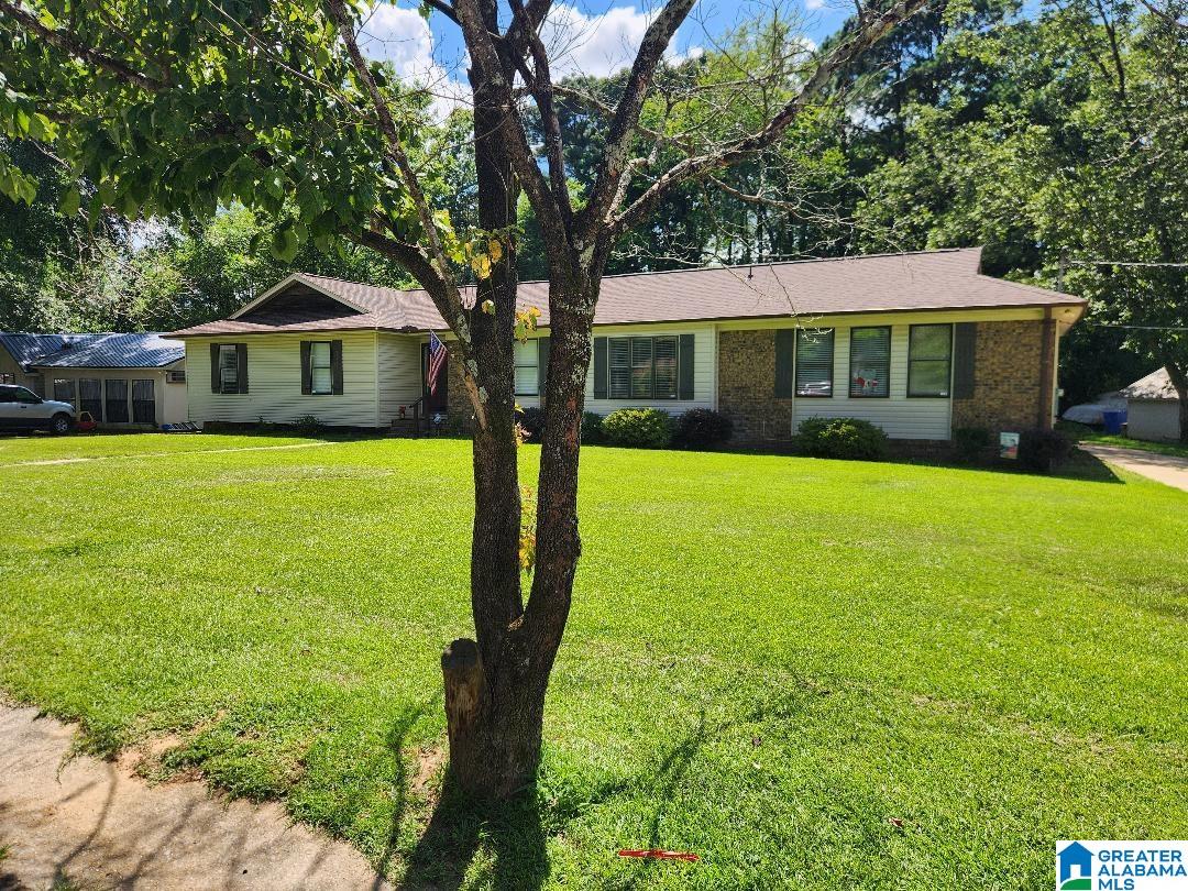 6827 SUNNY DELL DRIVE