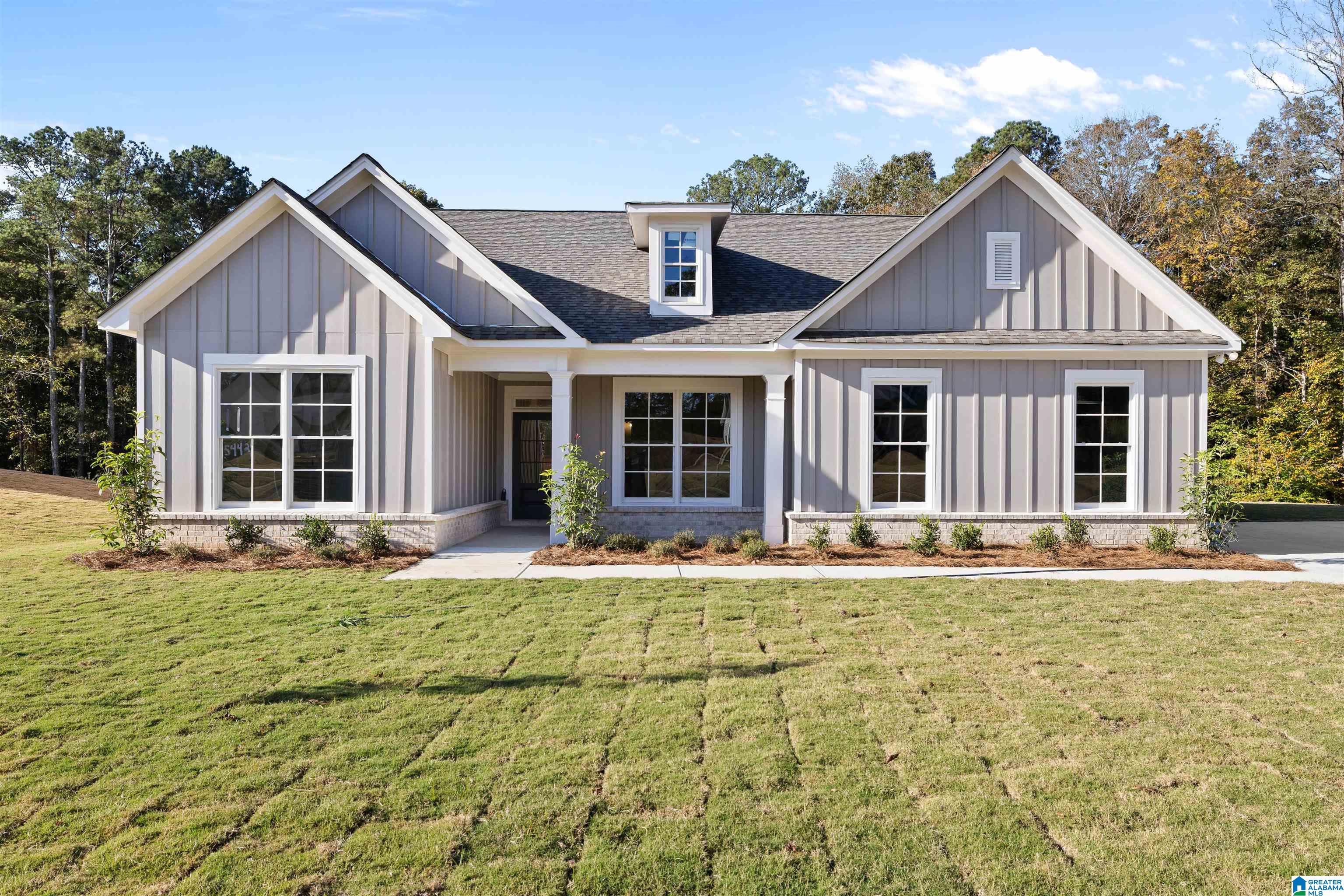 Homes for sale in Trussville, AL | 5442 Hayes Cove Way, Trussville, AL 35173 | MLS# 21425572