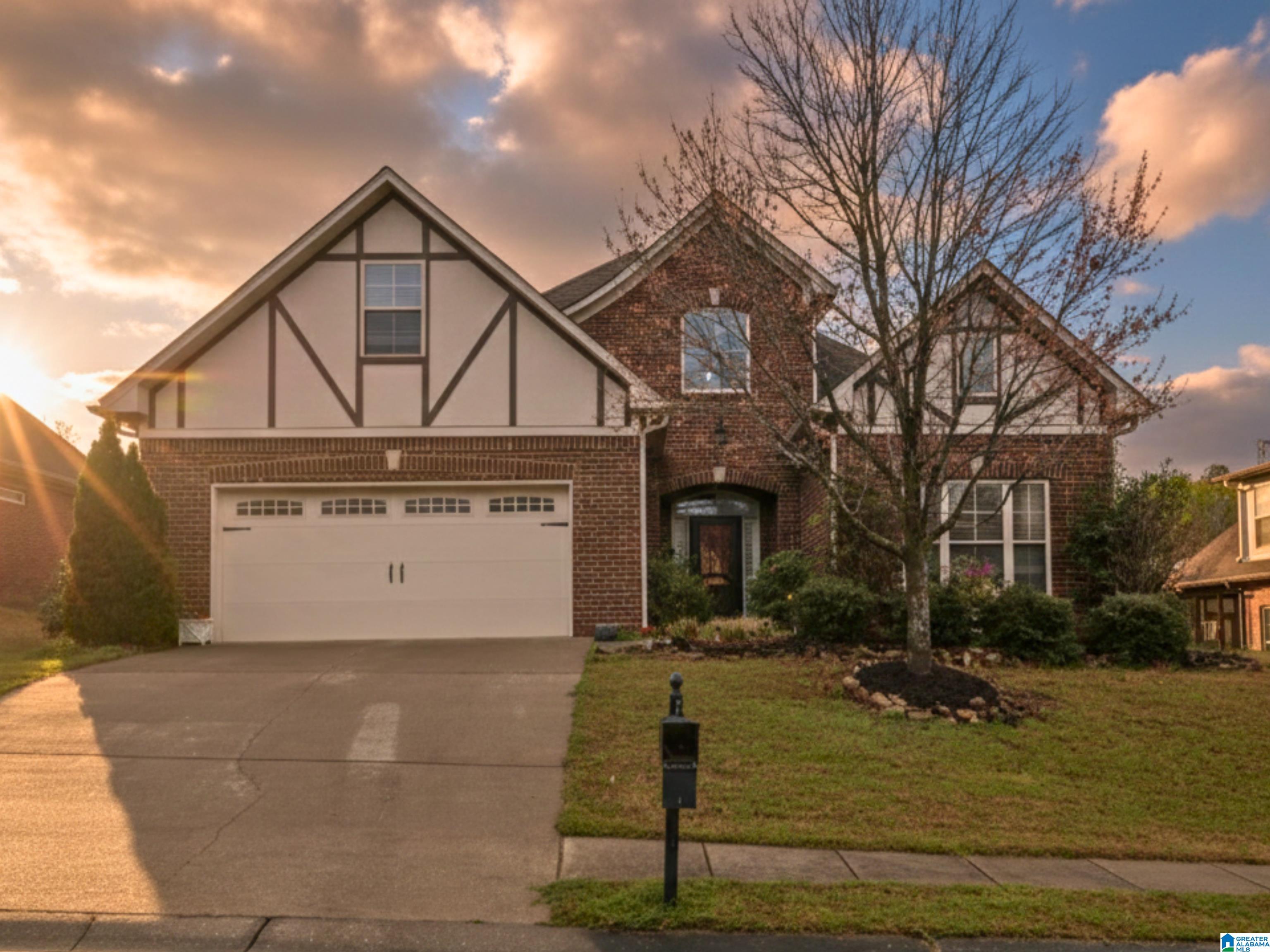Homes for sale in Helena, AL | 471 River Oaks Lane, Helena, AL 35080 | MLS# 21425711
