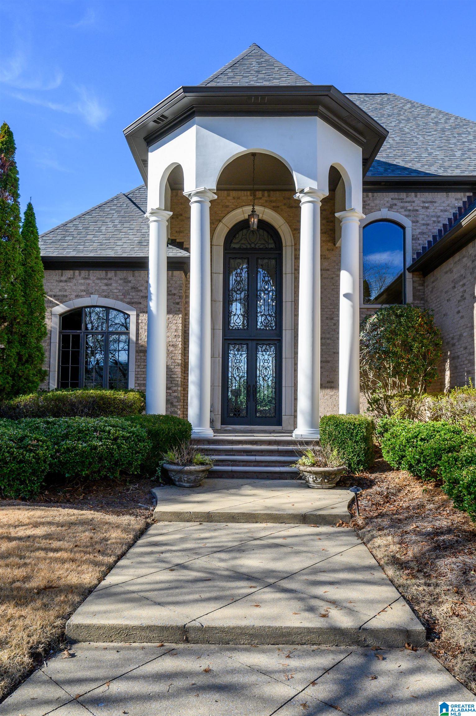 Homes for sale in Hoover, AL | 987 Garland Cove, Hoover, AL 35242 | MLS# 21426643