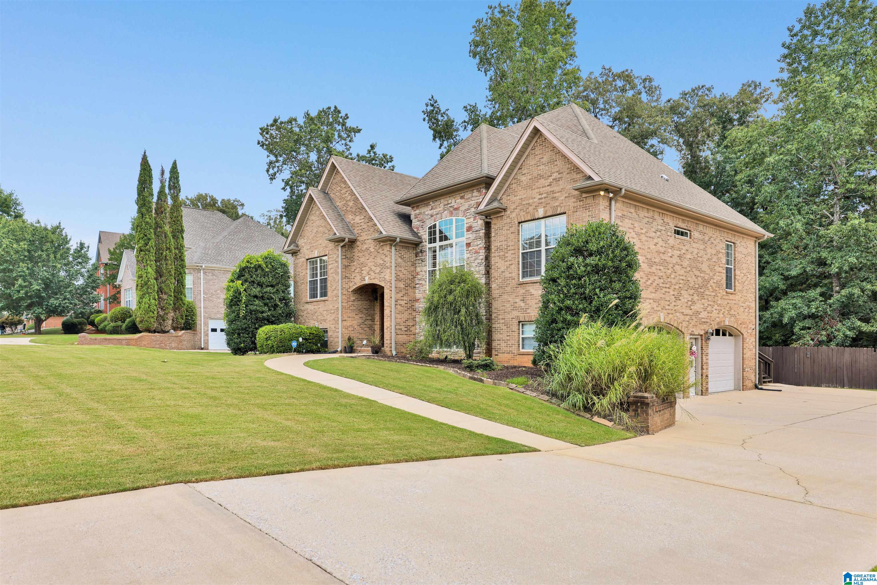 2nd image of 2524 Oakleaf Circle, Helena, AL 35022 | MLS# 21427128