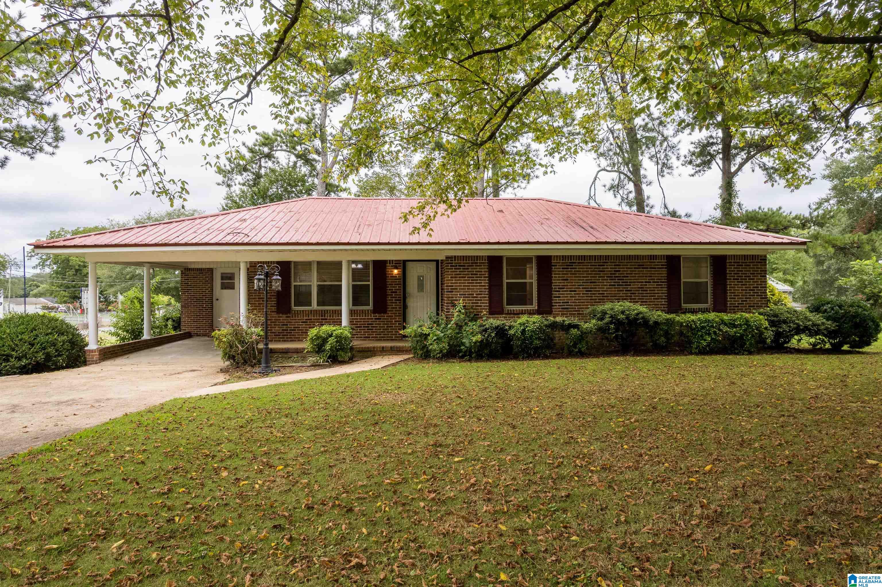 460 PINEVIEW CIRCLE
