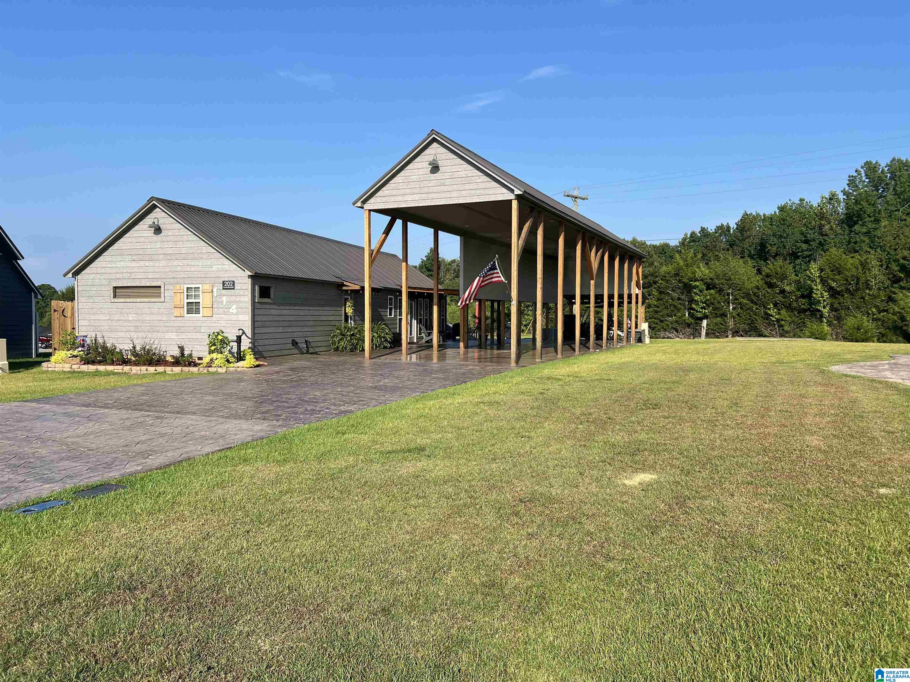 202 COUNTY ROAD 2035